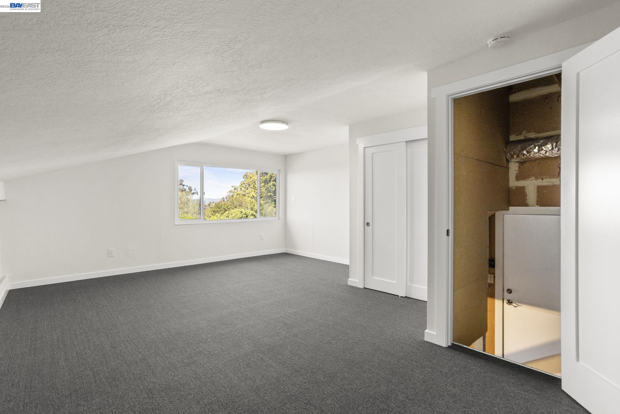 Detail Gallery Image 32 of 54 For 2526 Oakes Dr, Hayward,  CA 94542 - 3 Beds | 2 Baths