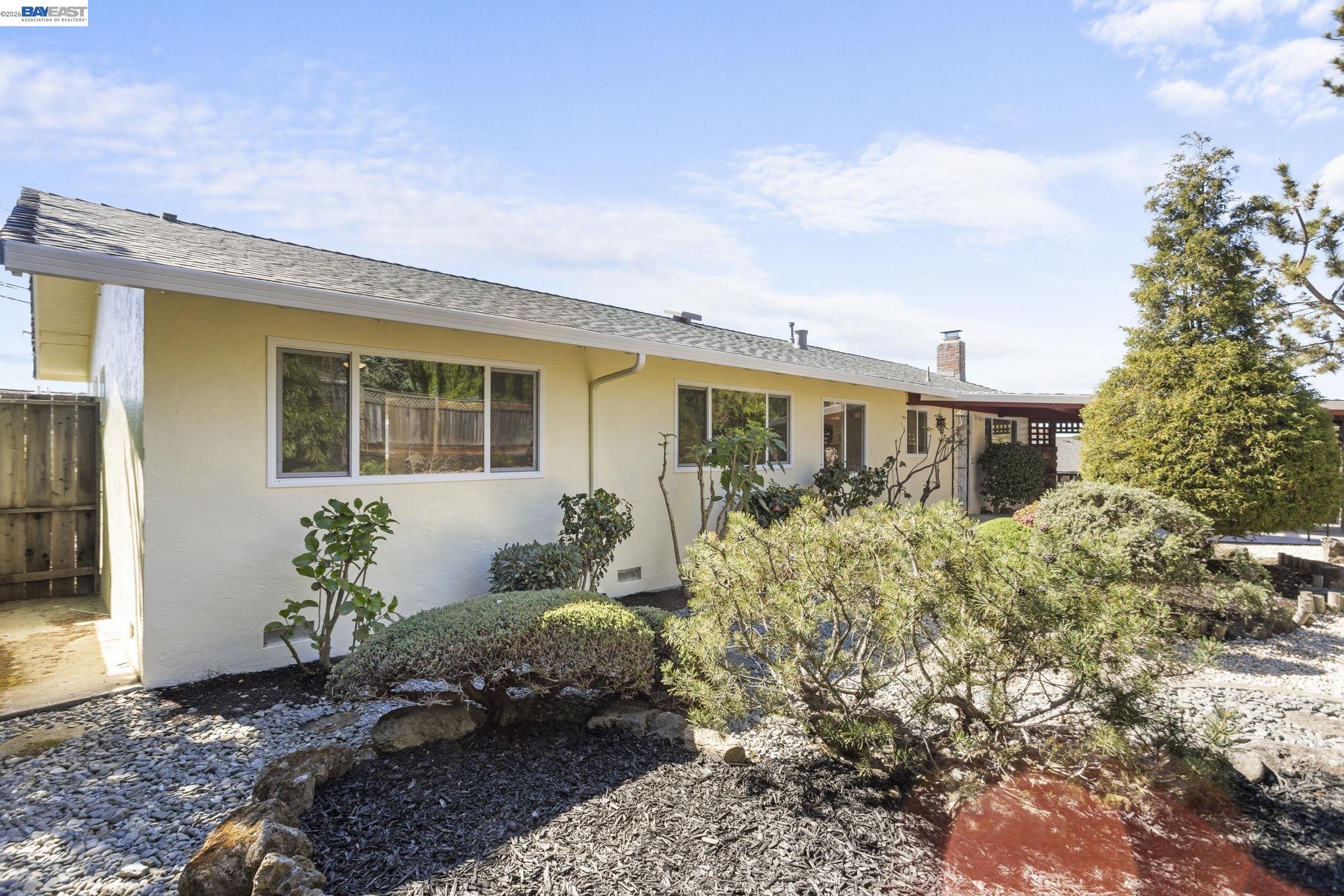 Detail Gallery Image 42 of 54 For 2526 Oakes Dr, Hayward,  CA 94542 - 3 Beds | 2 Baths