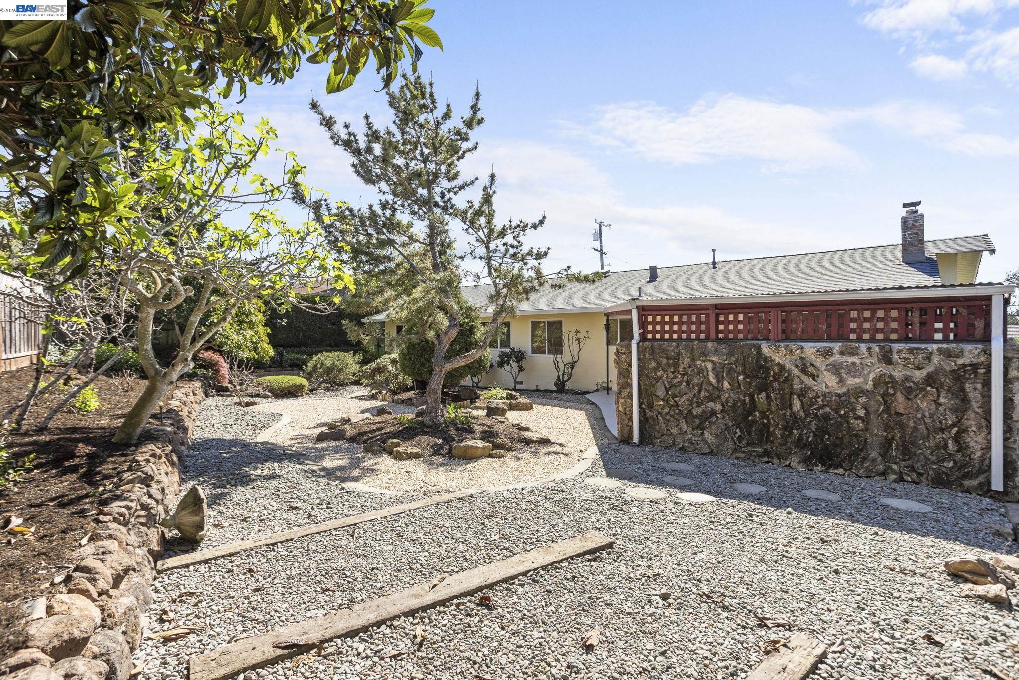 Detail Gallery Image 43 of 54 For 2526 Oakes Dr, Hayward,  CA 94542 - 3 Beds | 2 Baths