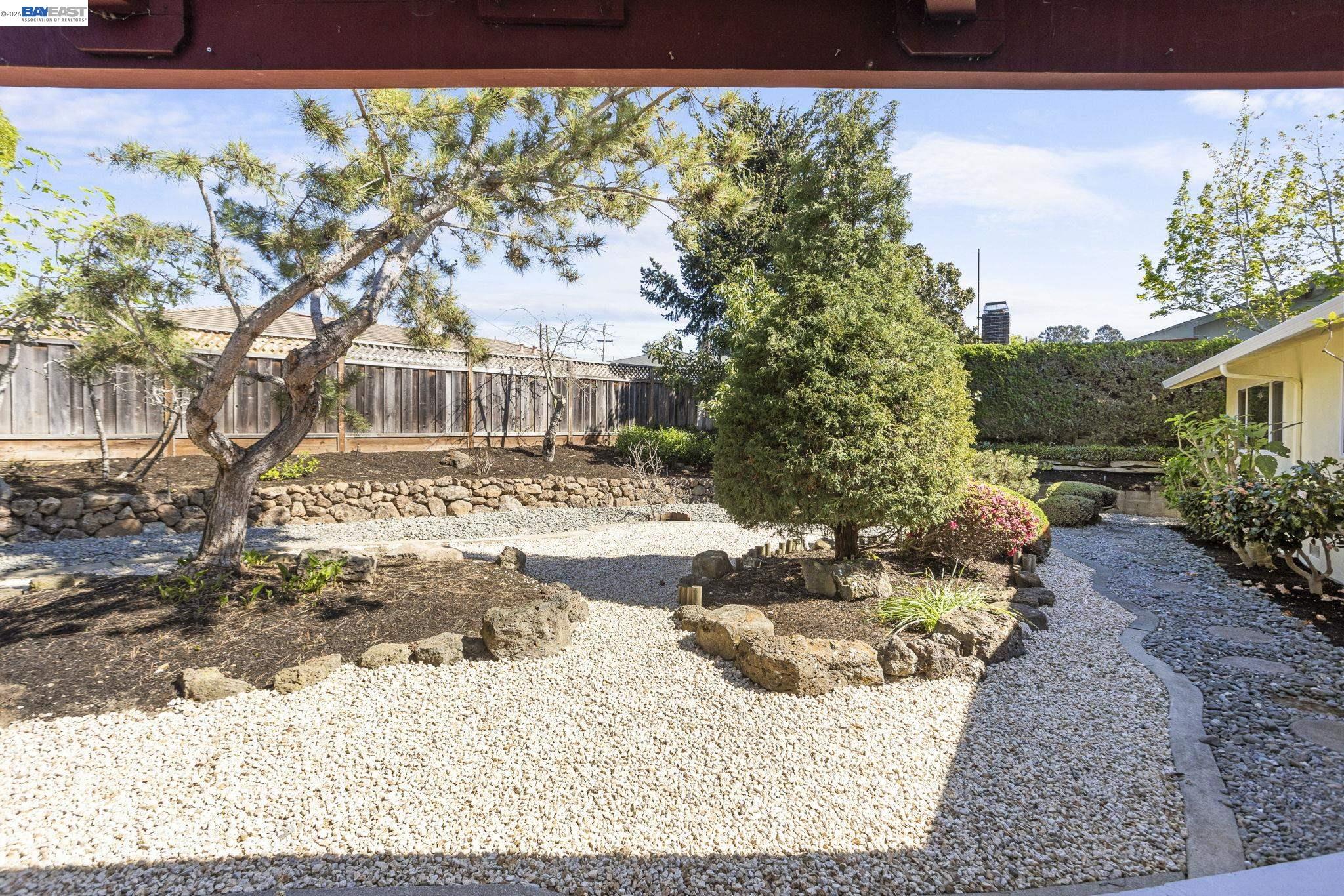 Detail Gallery Image 46 of 54 For 2526 Oakes Dr, Hayward,  CA 94542 - 3 Beds | 2 Baths