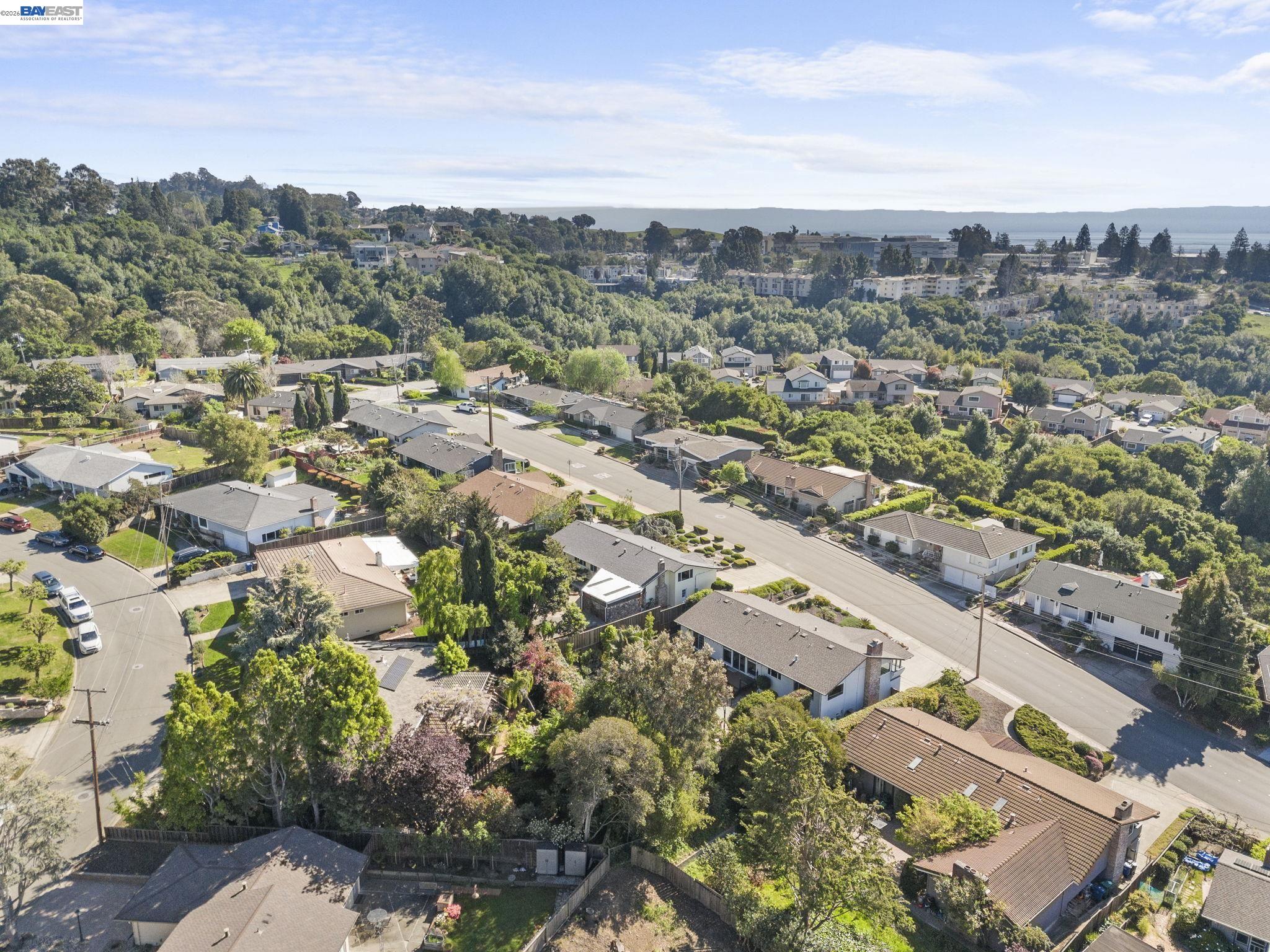 Detail Gallery Image 52 of 54 For 2526 Oakes Dr, Hayward,  CA 94542 - 3 Beds | 2 Baths