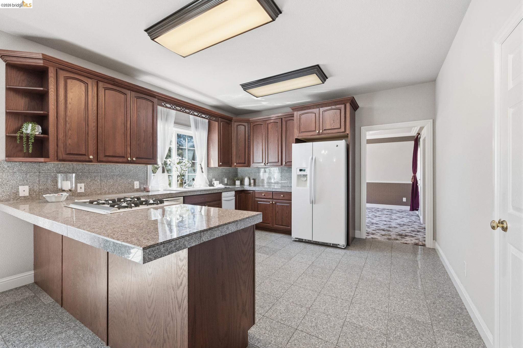 Detail Gallery Image 19 of 52 For 21472 Longeway Rd, Sonora,  CA 95370 - 3 Beds | 2/1 Baths