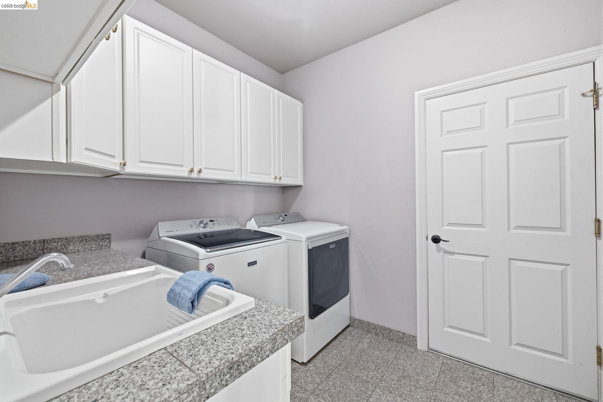 Detail Gallery Image 23 of 52 For 21472 Longeway Rd, Sonora,  CA 95370 - 3 Beds | 2/1 Baths