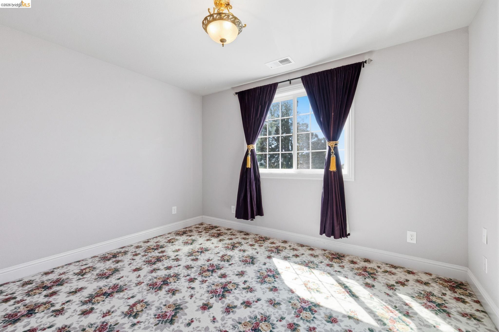 Detail Gallery Image 25 of 52 For 21472 Longeway Rd, Sonora,  CA 95370 - 3 Beds | 2/1 Baths