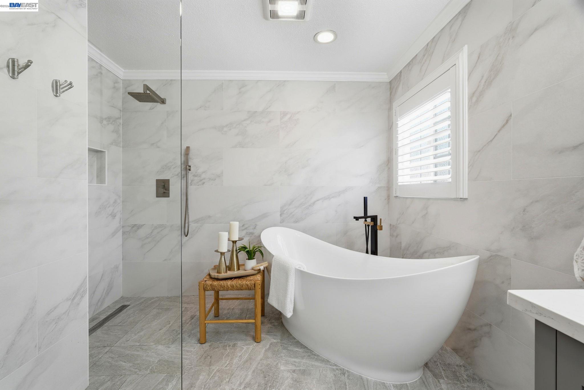 Detail Gallery Image 16 of 31 For 38048 Palmer Dr, Fremont,  CA 94536 - 4 Beds | 2/1 Baths