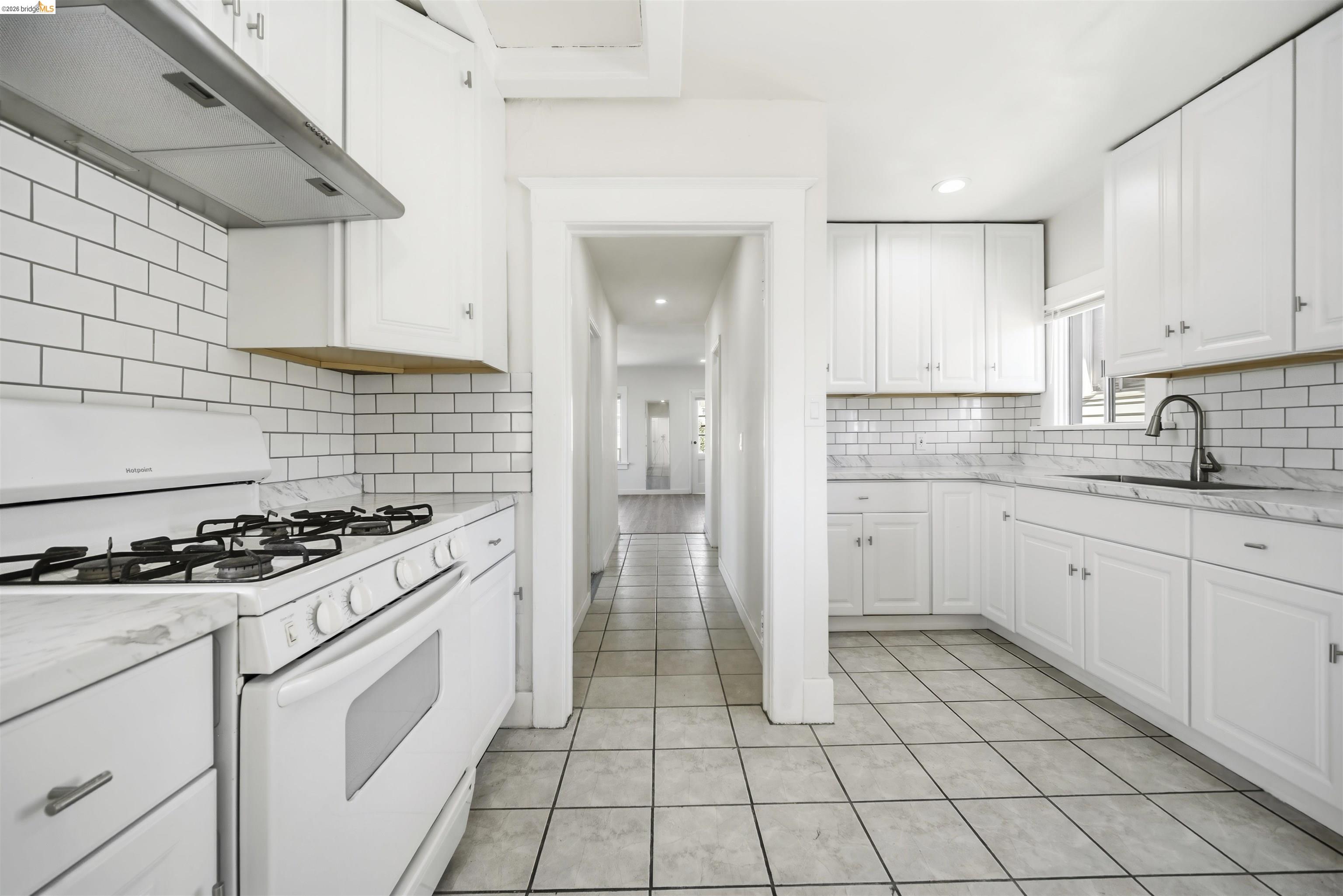 Detail Gallery Image 37 of 50 For 2628 22nd Ave, Oakland,  CA 94606 - – Beds | – Baths