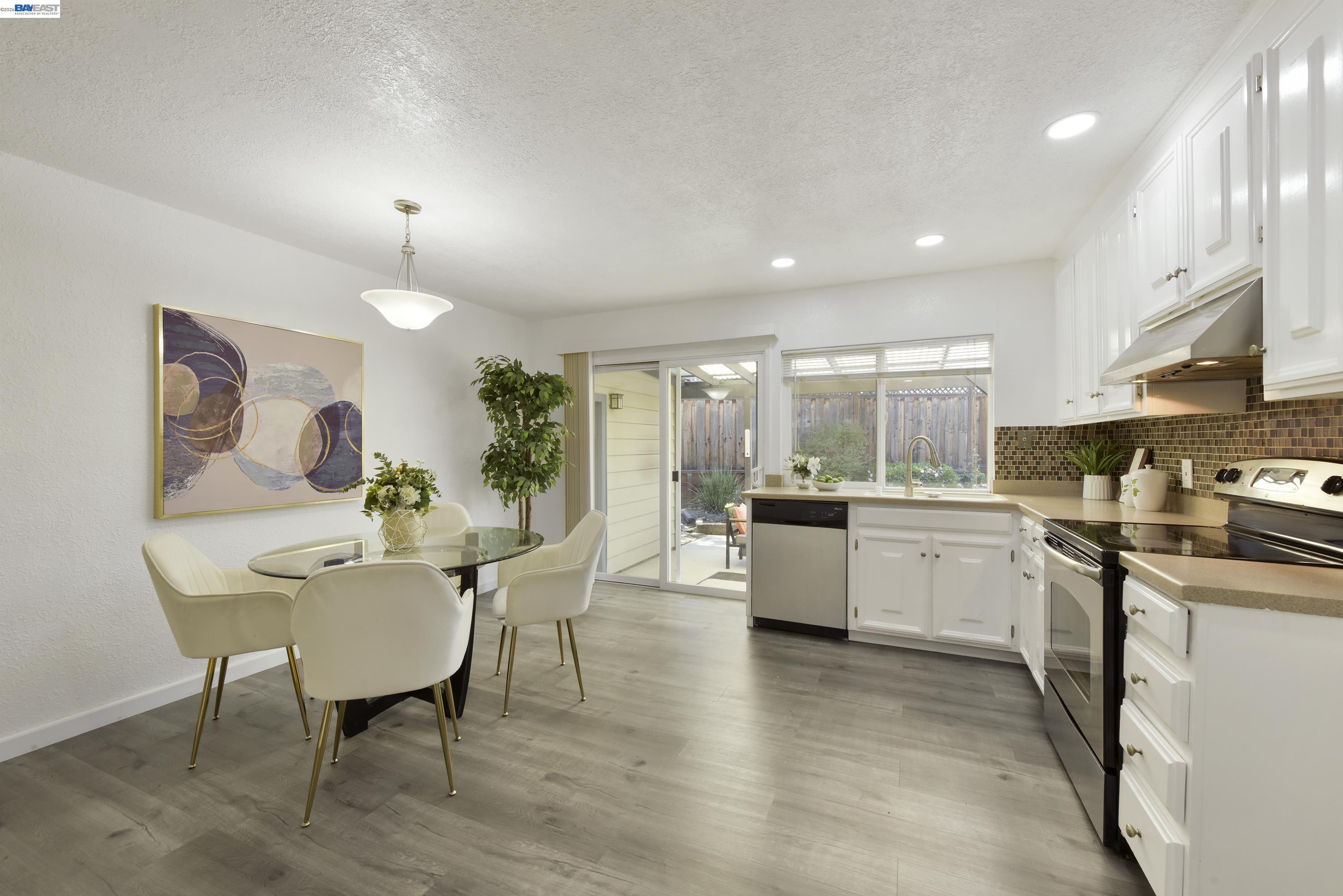 203 Virginia Cir, Martinez, CA, 94553