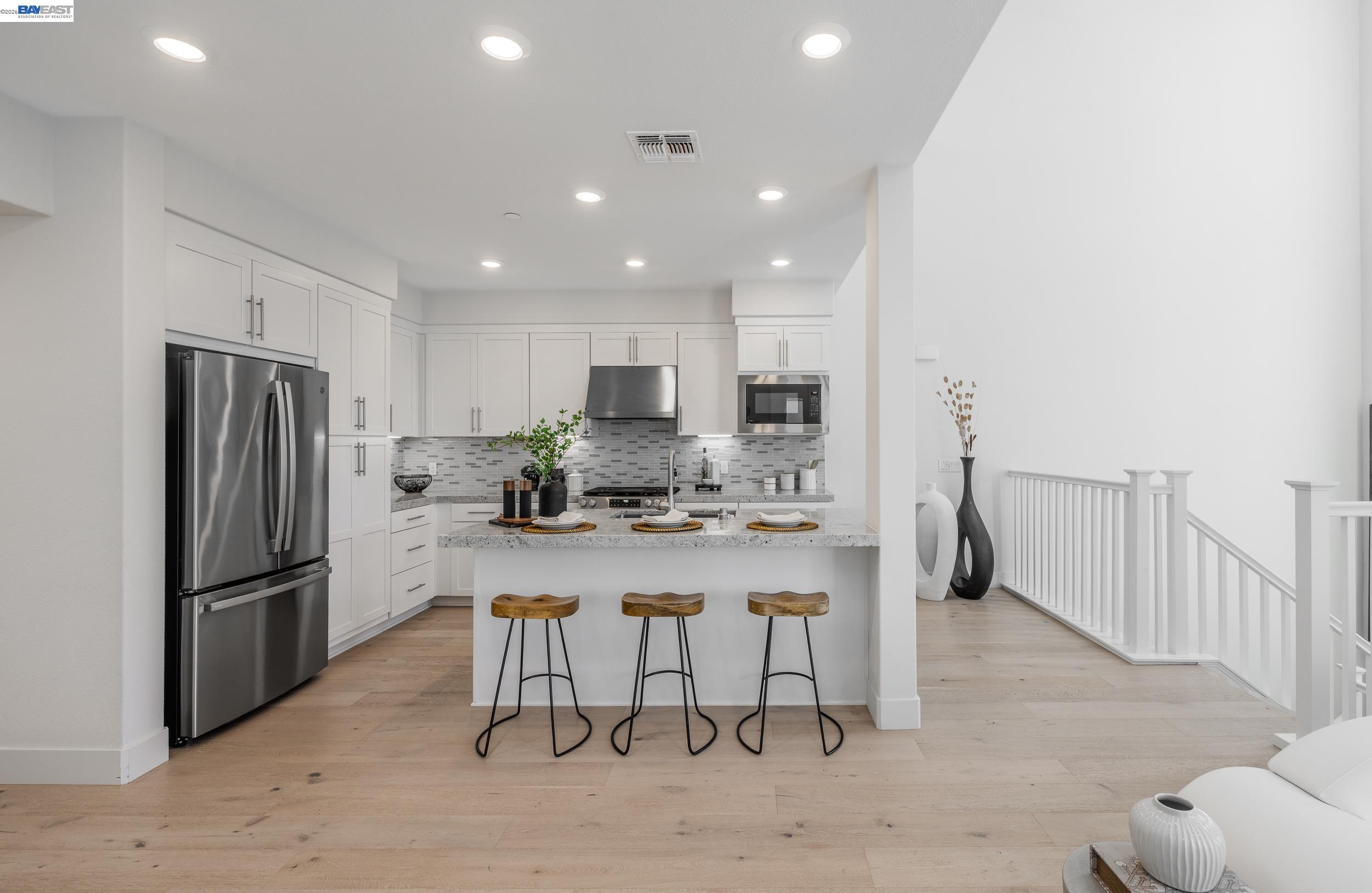 Photo #15: 41128371 Listing: Photo #15