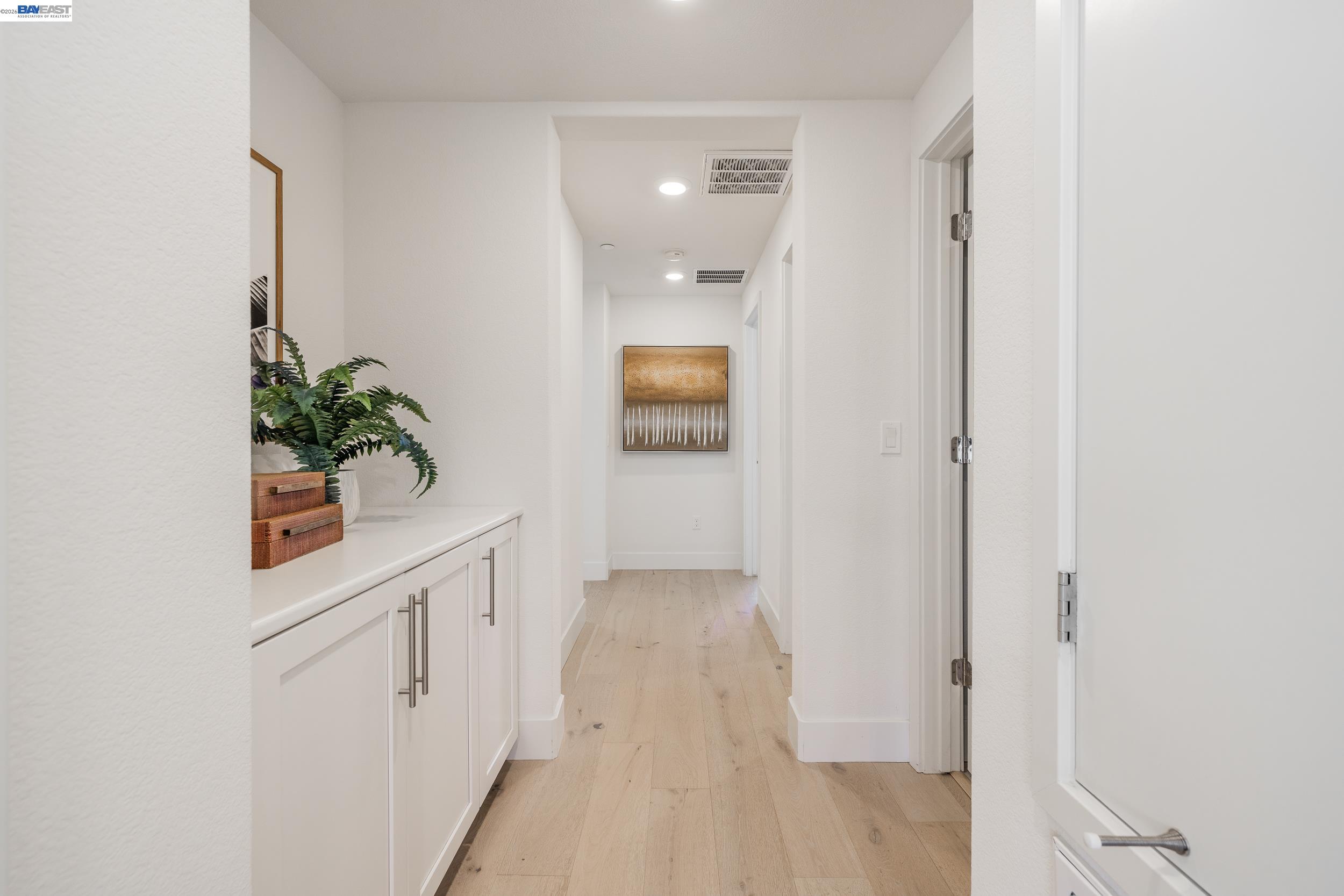 Photo #17: 41128371 Listing: Photo #17