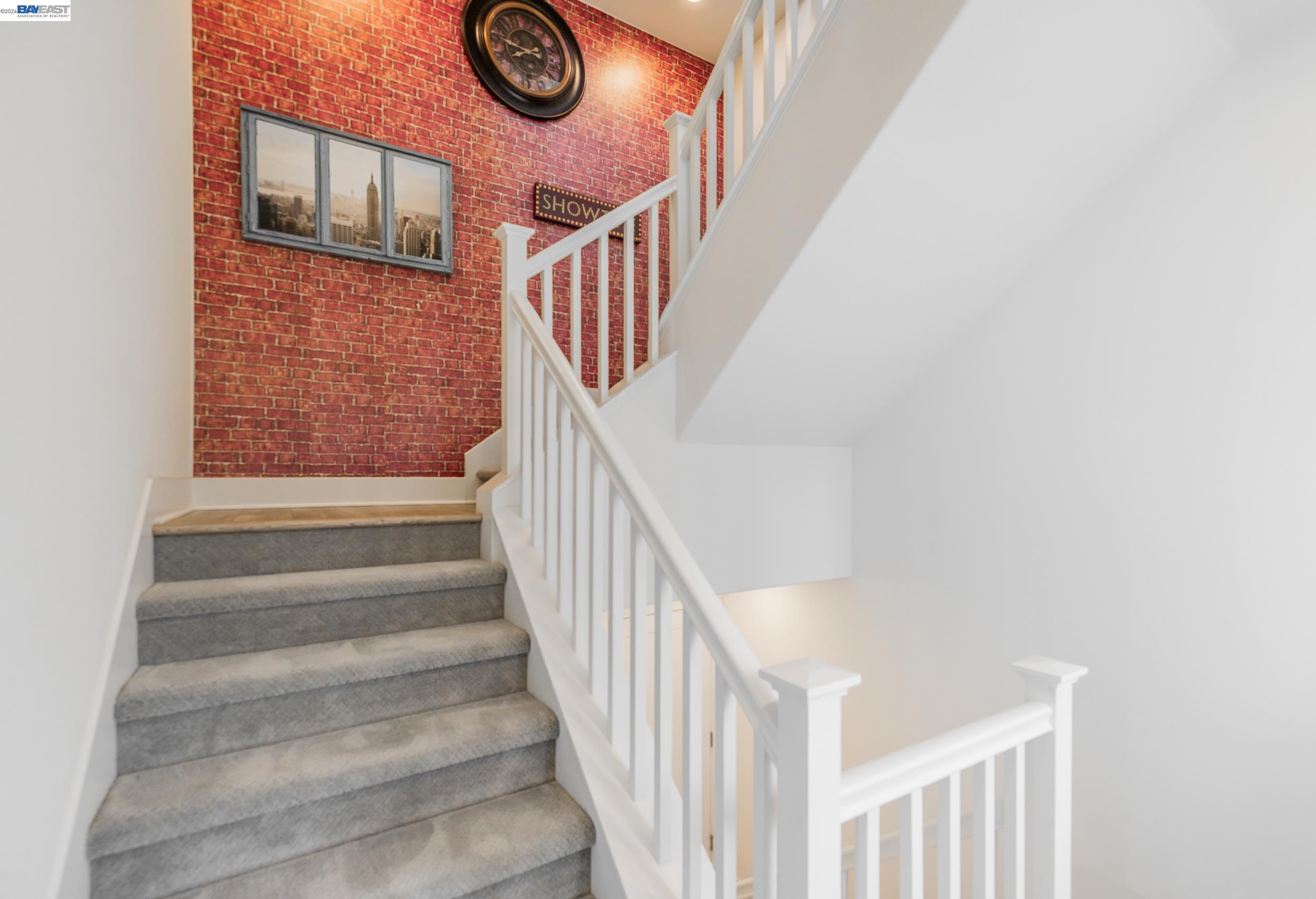 Photo #4: 41128371 Listing: Photo #4