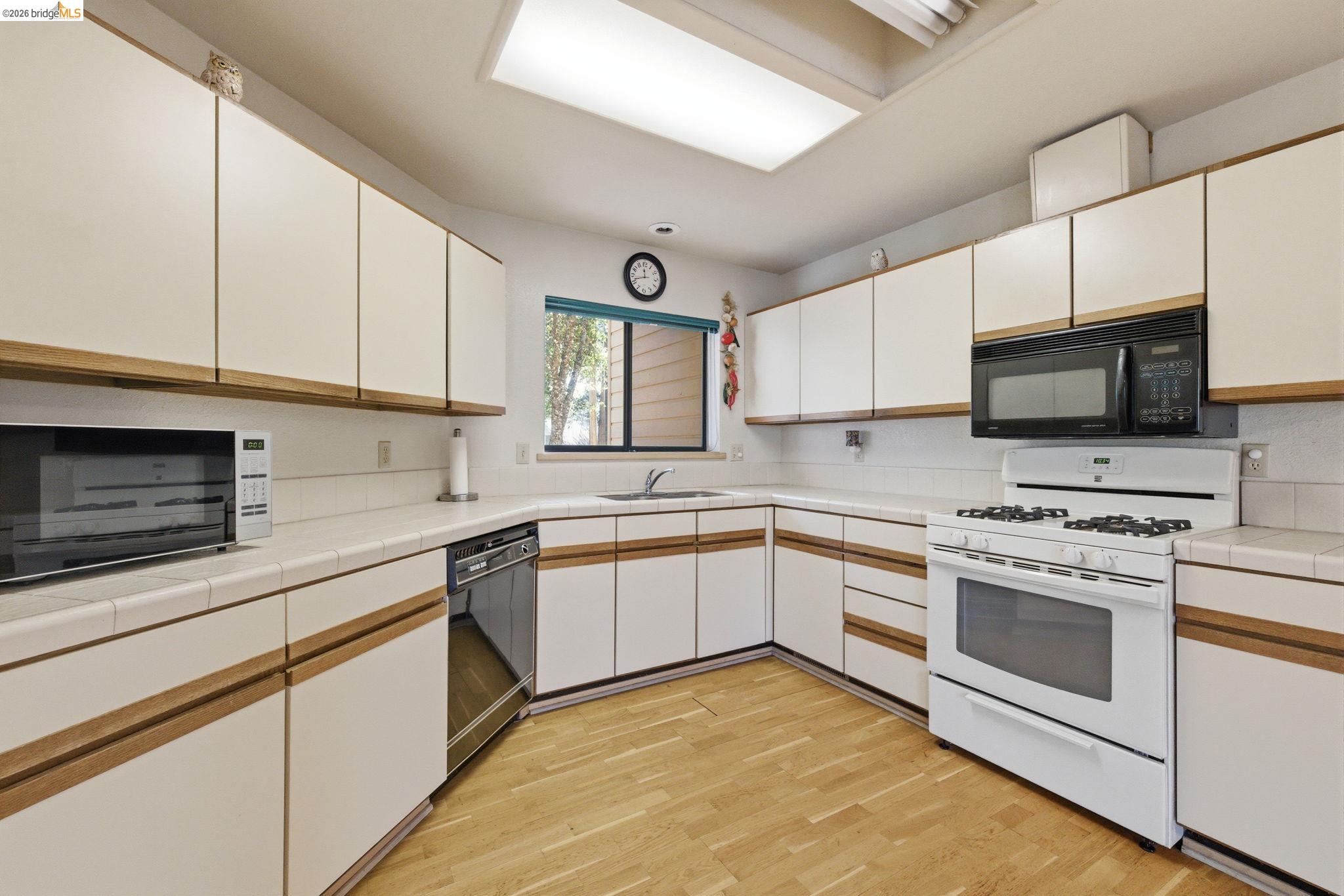 Detail Gallery Image 19 of 30 For 17223 Nile River Dr, Sonora,  CA 95370 - 3 Beds | 2 Baths