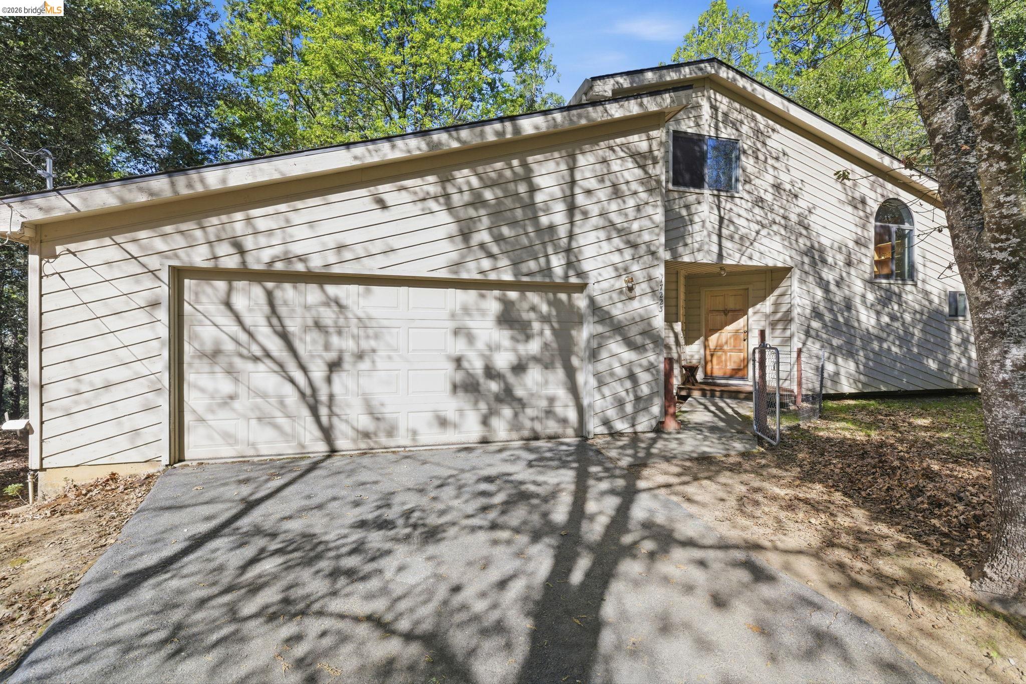 Detail Gallery Image 3 of 30 For 17223 Nile River Dr, Sonora,  CA 95370 - 3 Beds | 2 Baths