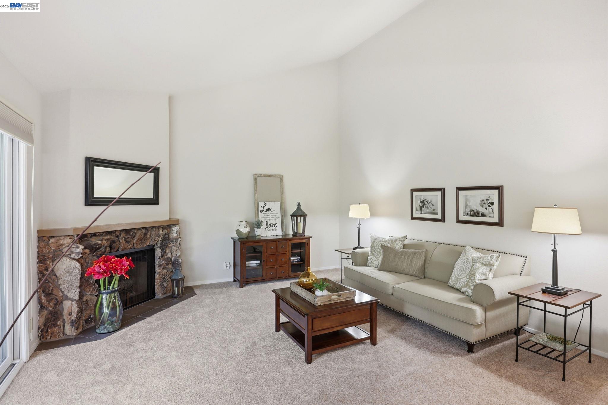 Photo #5: 41128376 Listing: Photo #5