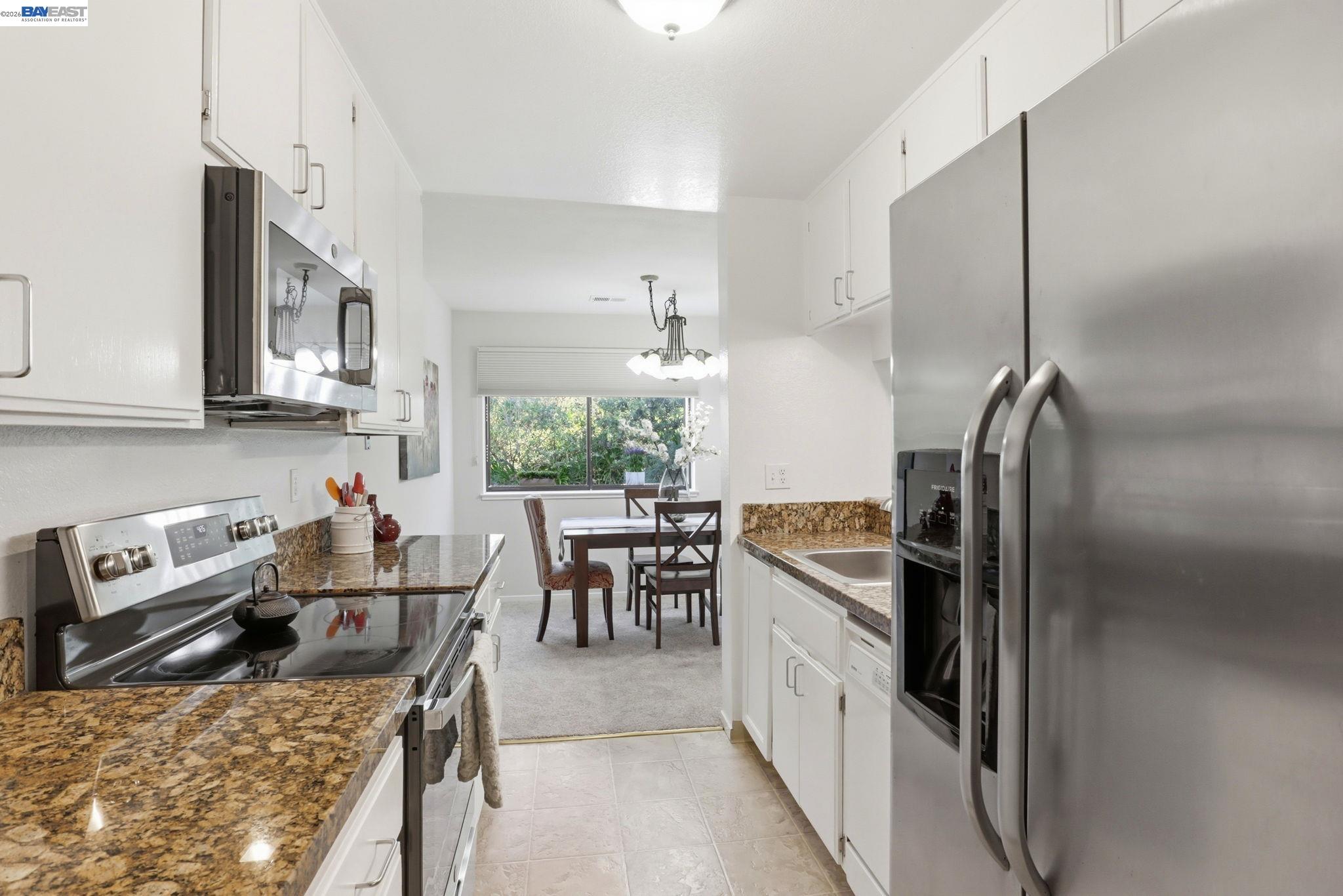 Photo #9: 41128376 Listing: Photo #9