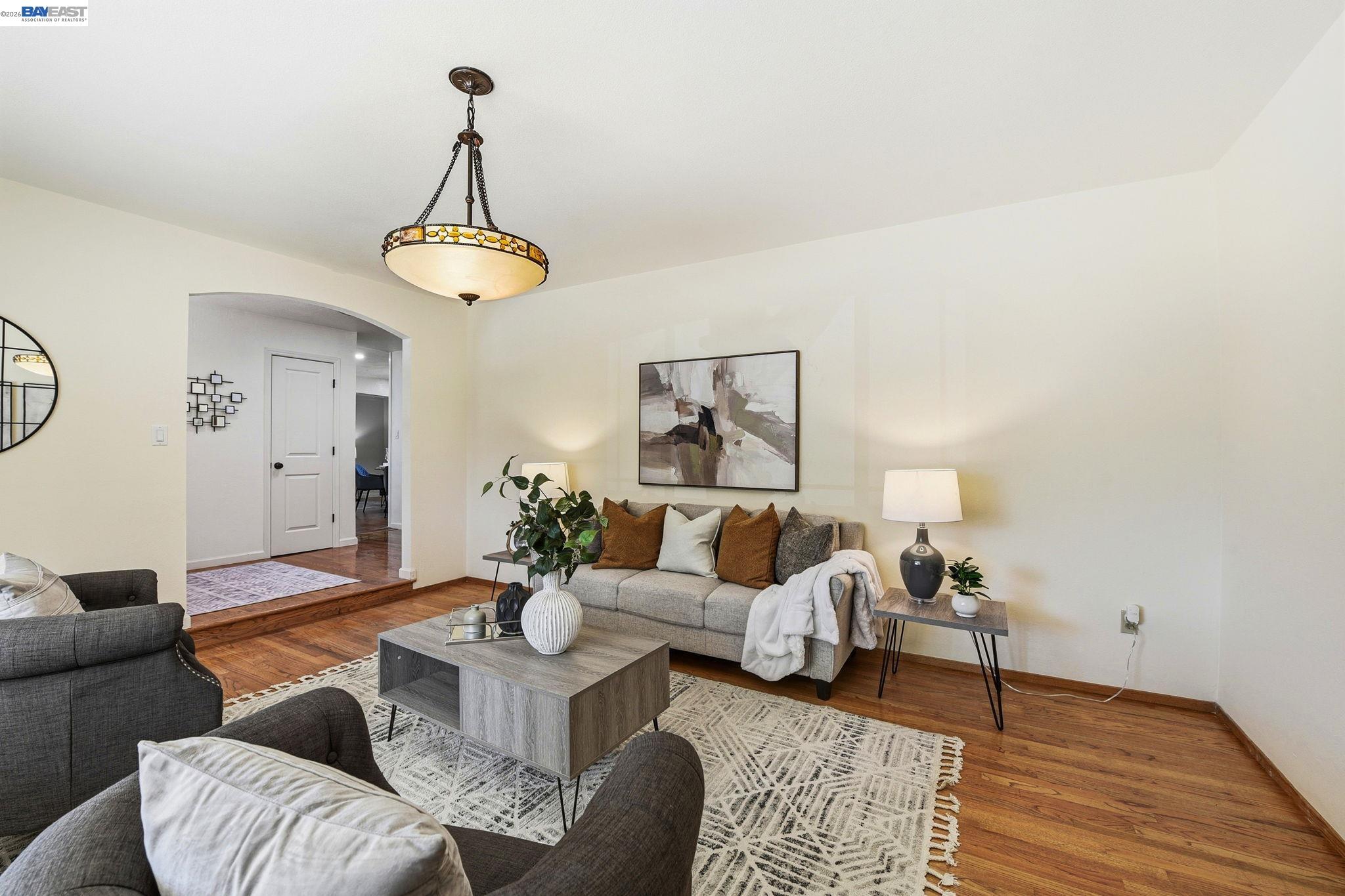 Detail Gallery Image 8 of 43 For 5830 Zileman Ct, San Jose,  CA 95123 - 3 Beds | 2 Baths