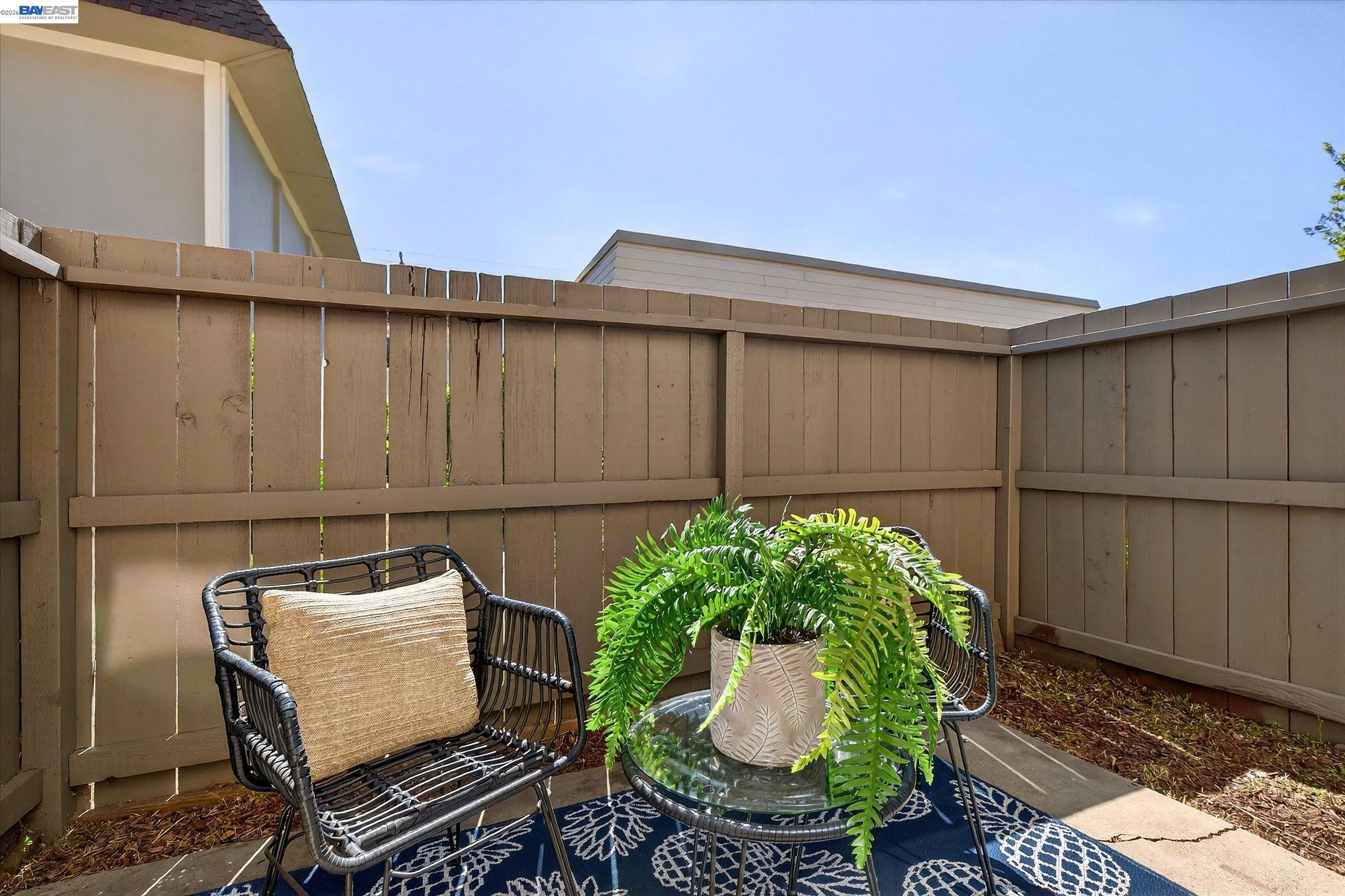 Detail Gallery Image 3 of 23 For 530 La Conner Dr #14,  Sunnyvale,  CA 94087 - 2 Beds | 2 Baths