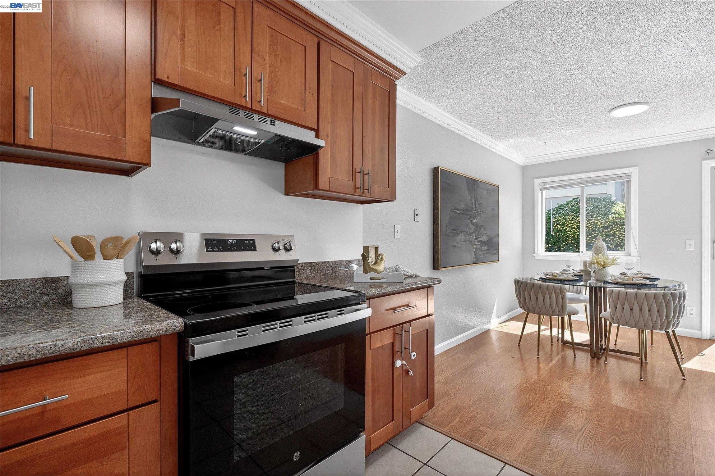 Detail Gallery Image 9 of 23 For 530 La Conner Dr #14,  Sunnyvale,  CA 94087 - 2 Beds | 2 Baths