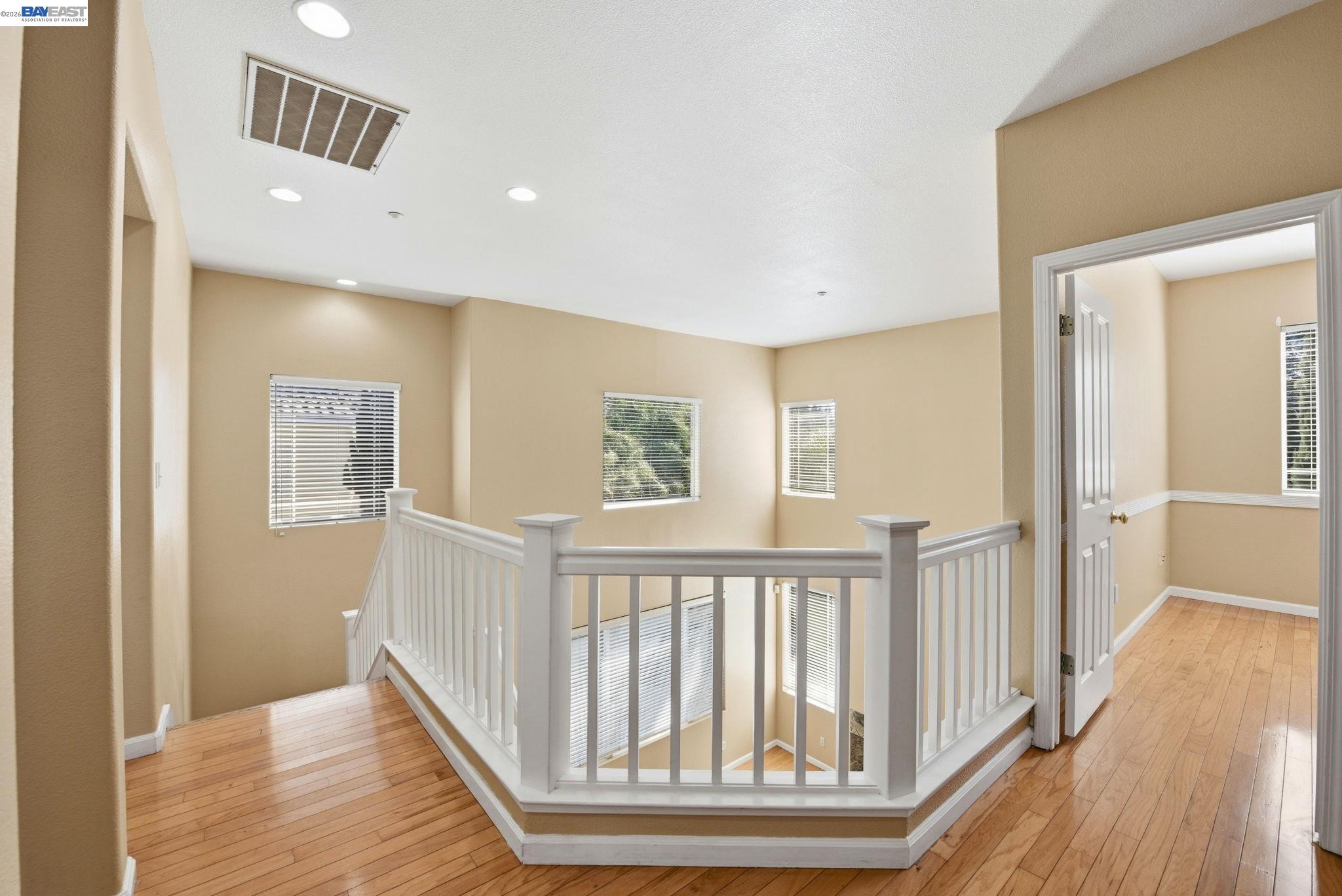 Detail Gallery Image 17 of 42 For 110 Pear Ln, Union City,  CA 94587 - 4 Beds | 2/1 Baths