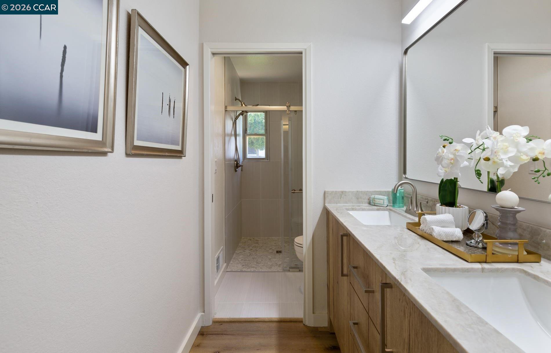 Detail Gallery Image 19 of 47 For 865 El Cerro Blvd, Danville,  CA 94526 - 4 Beds | 3/1 Baths