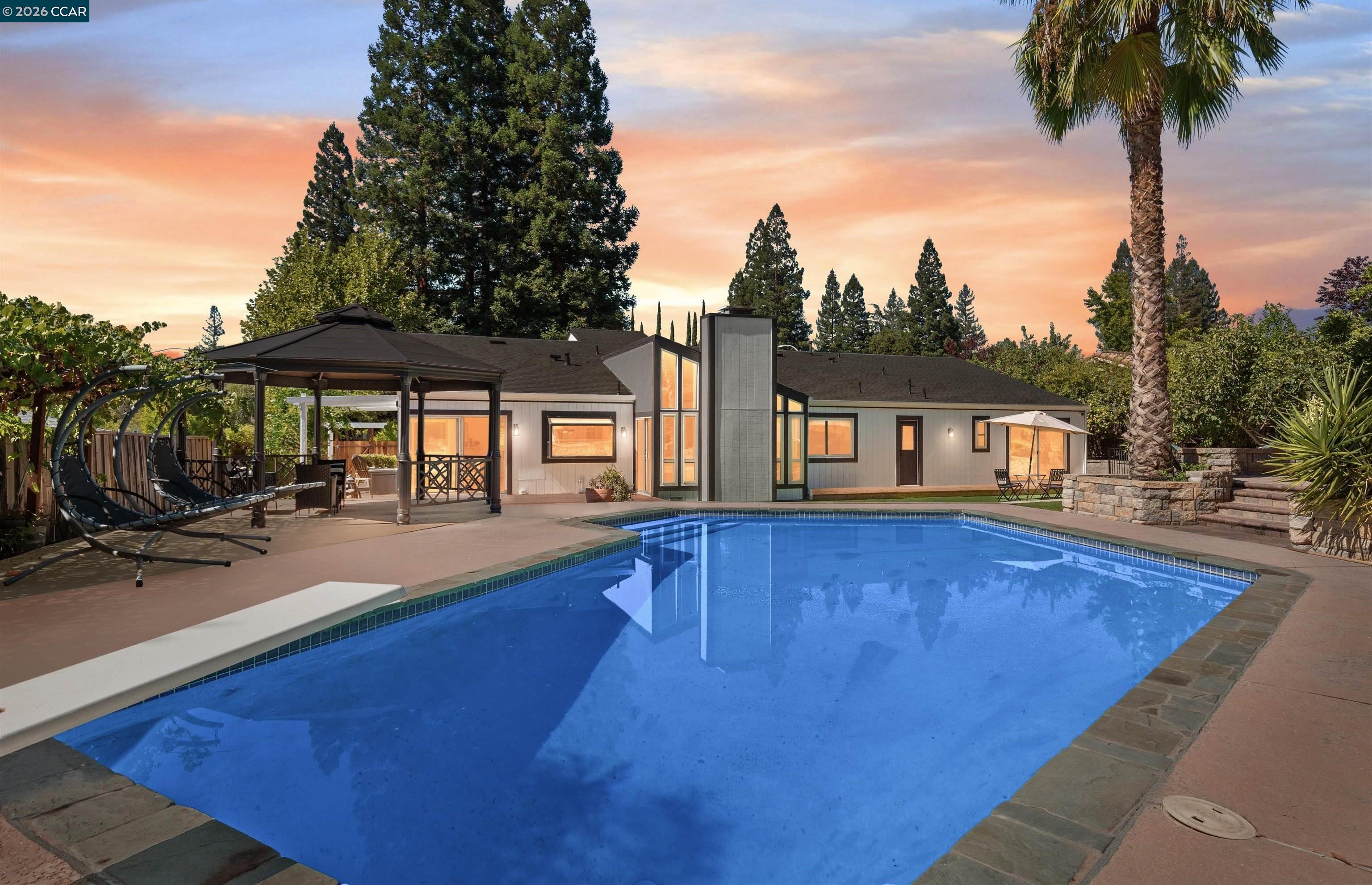 Detail Gallery Image 38 of 47 For 865 El Cerro Blvd, Danville,  CA 94526 - 4 Beds | 3/1 Baths