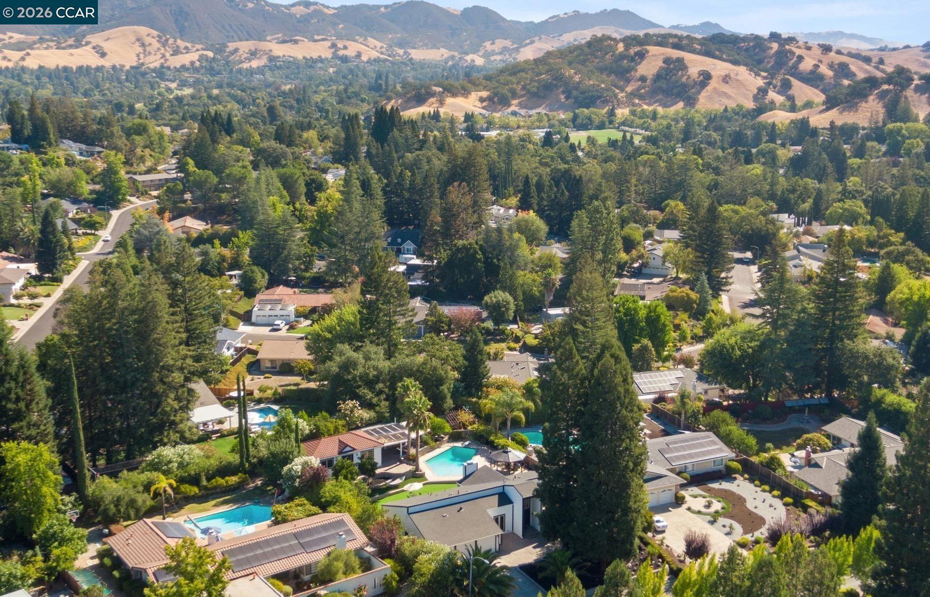 Detail Gallery Image 42 of 47 For 865 El Cerro Blvd, Danville,  CA 94526 - 4 Beds | 3/1 Baths