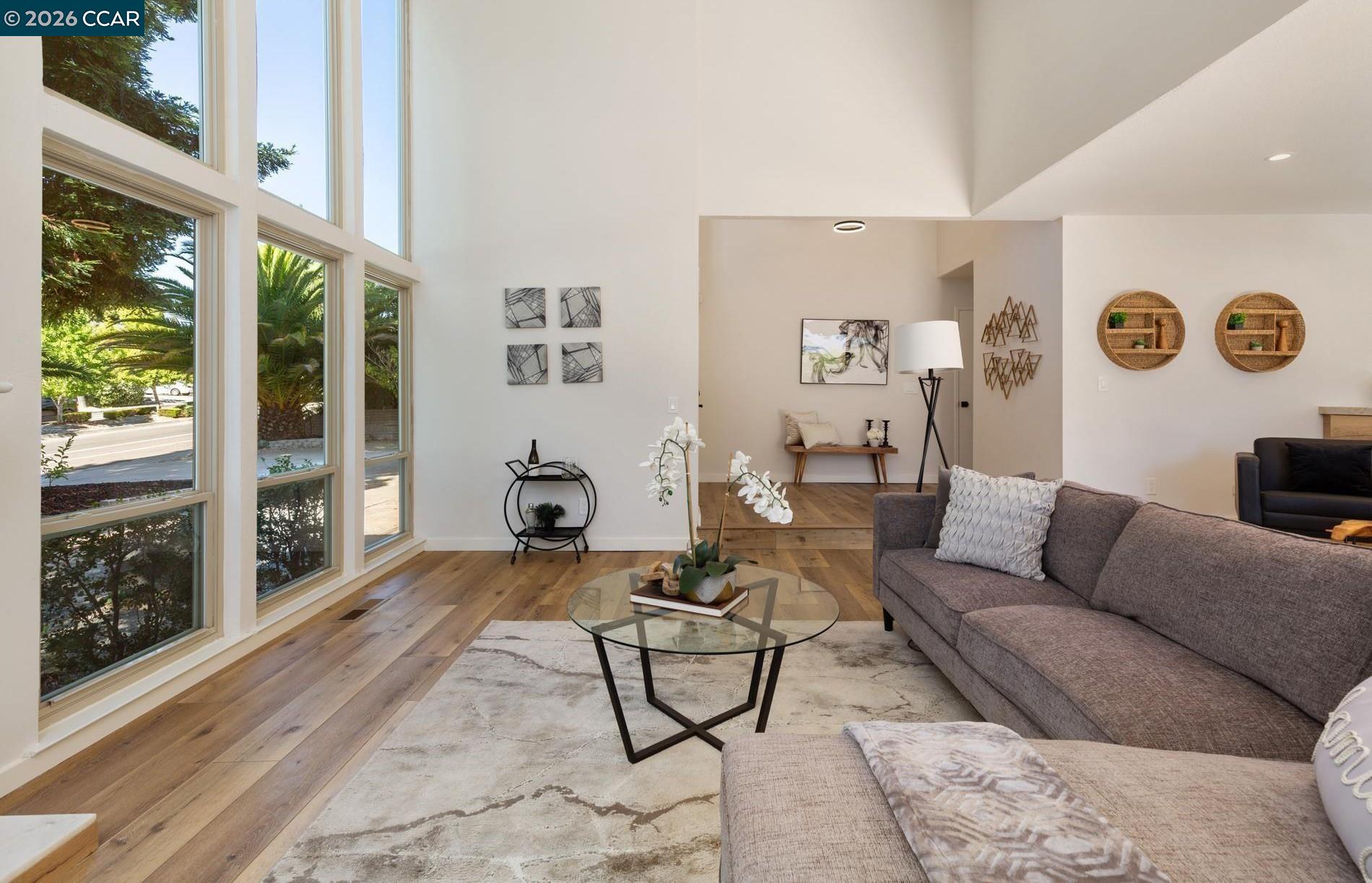 Detail Gallery Image 7 of 47 For 865 El Cerro Blvd, Danville,  CA 94526 - 4 Beds | 3/1 Baths