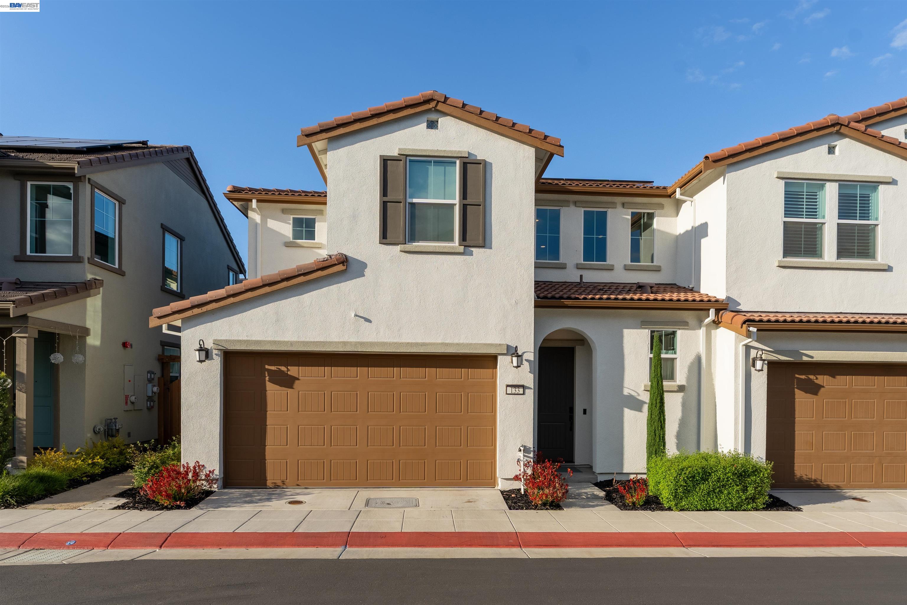 Detail Gallery Image 2 of 52 For 133 E Frost Dr, Mountain House,  CA 95391 - 3 Beds | 2/1 Baths