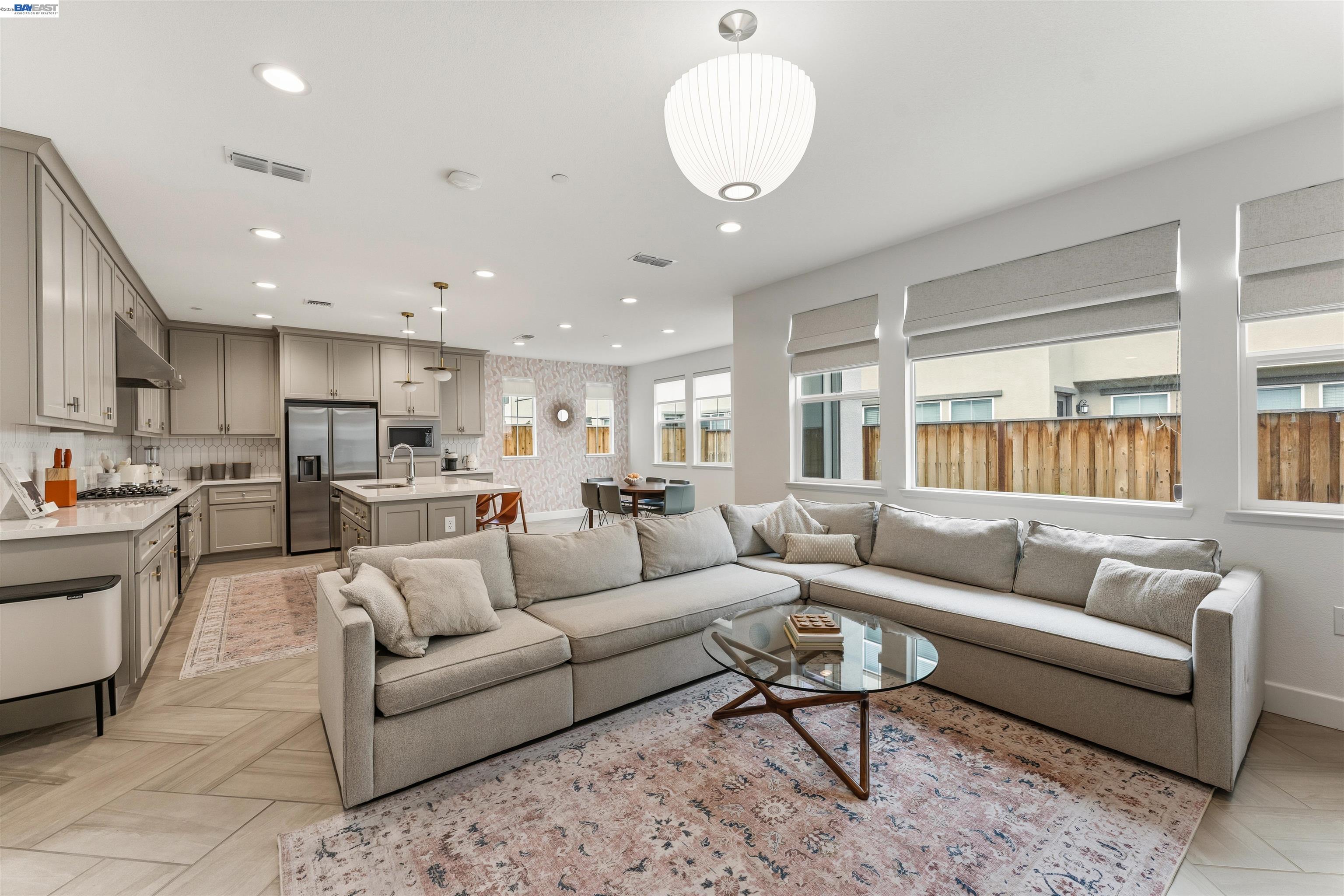 Detail Gallery Image 3 of 52 For 133 E Frost Dr, Mountain House,  CA 95391 - 3 Beds | 2/1 Baths