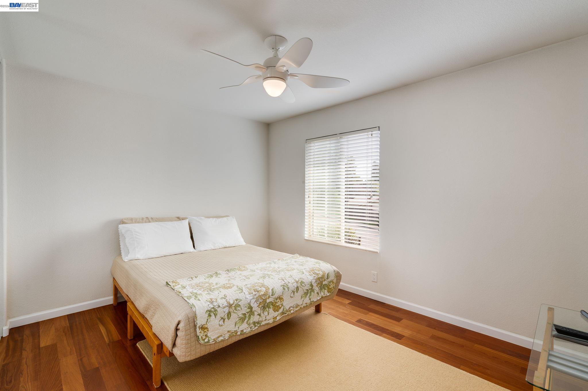 Detail Gallery Image 25 of 36 For 18540 Mesa Verde Way, Castro Valley,  CA 94552 - 4 Beds | 2/1 Baths