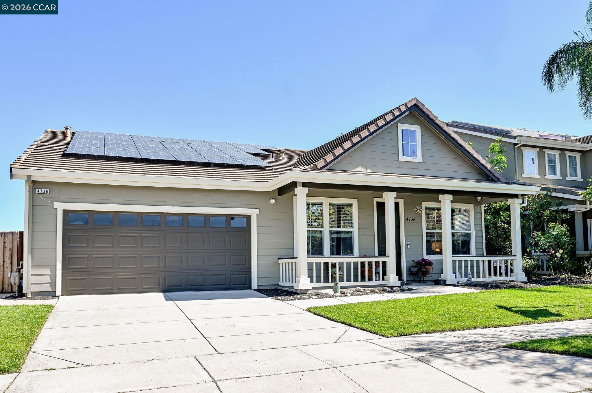 Detail Gallery Image 3 of 26 For 4736 Mammouth Ln, Oakley,  CA 94561 - 4 Beds | 2 Baths