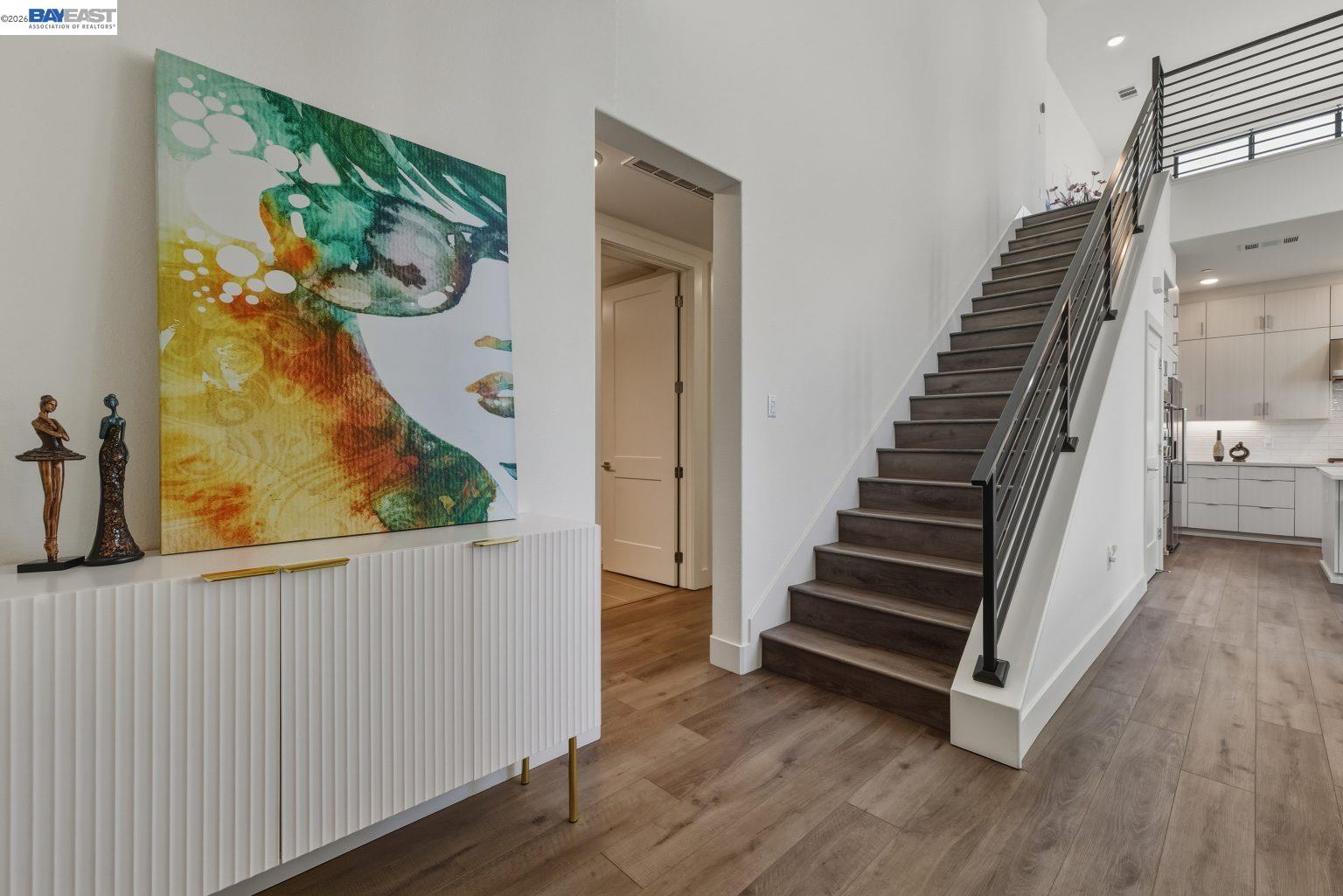 Photo #4: 41128395 Listing: Photo #4