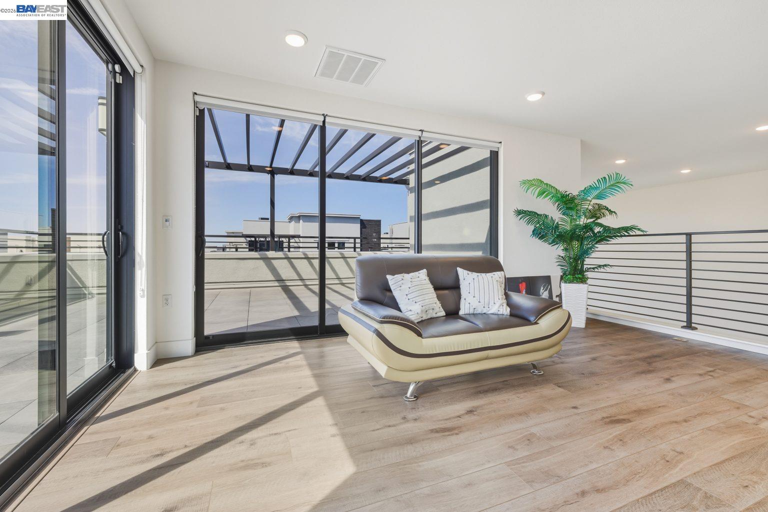 Photo #42: 41128395 Listing: Photo #42