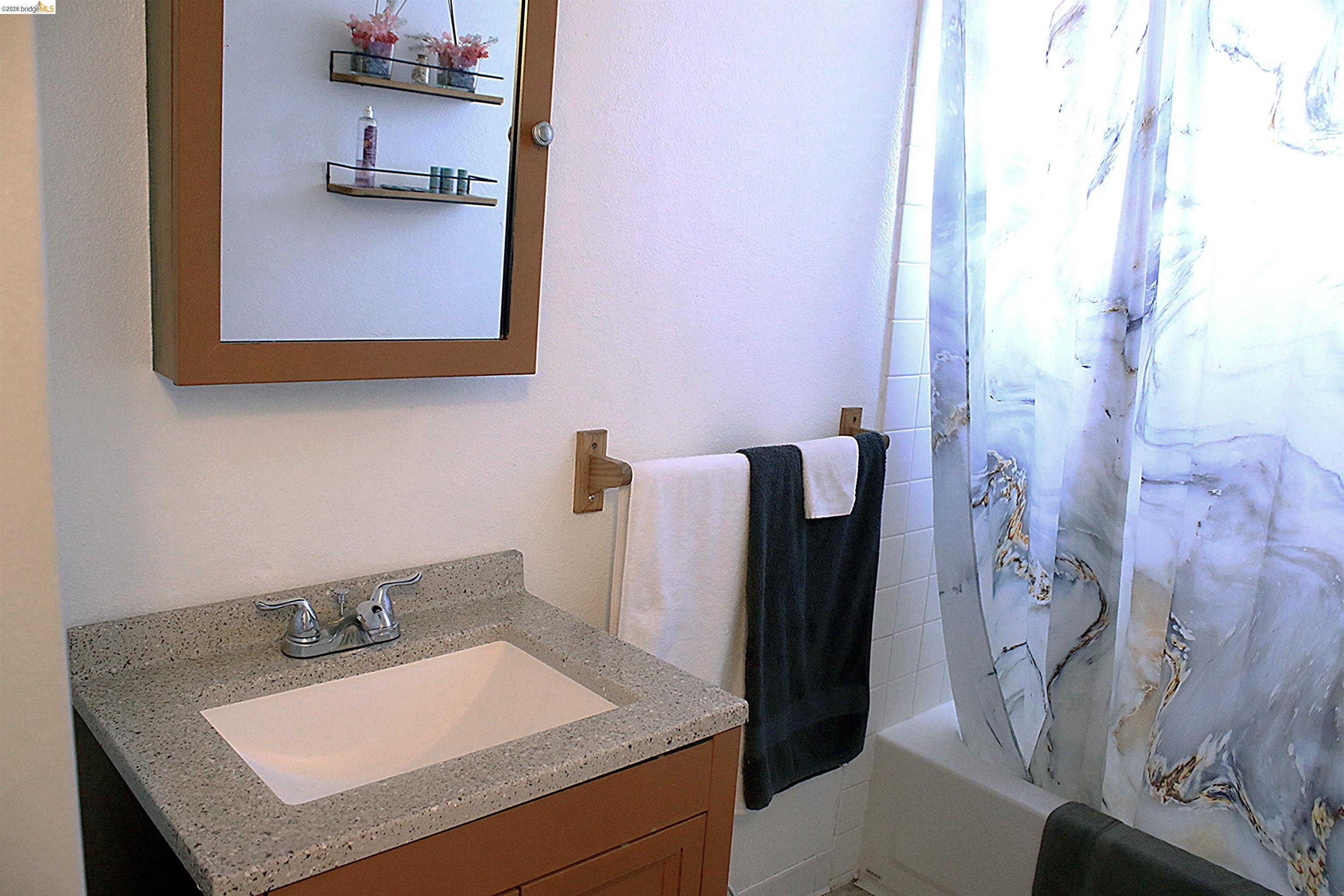 Detail Gallery Image 19 of 44 For 190 Tahoe Dr, Rio Vista,  CA 94571 - 3 Beds | 2 Baths