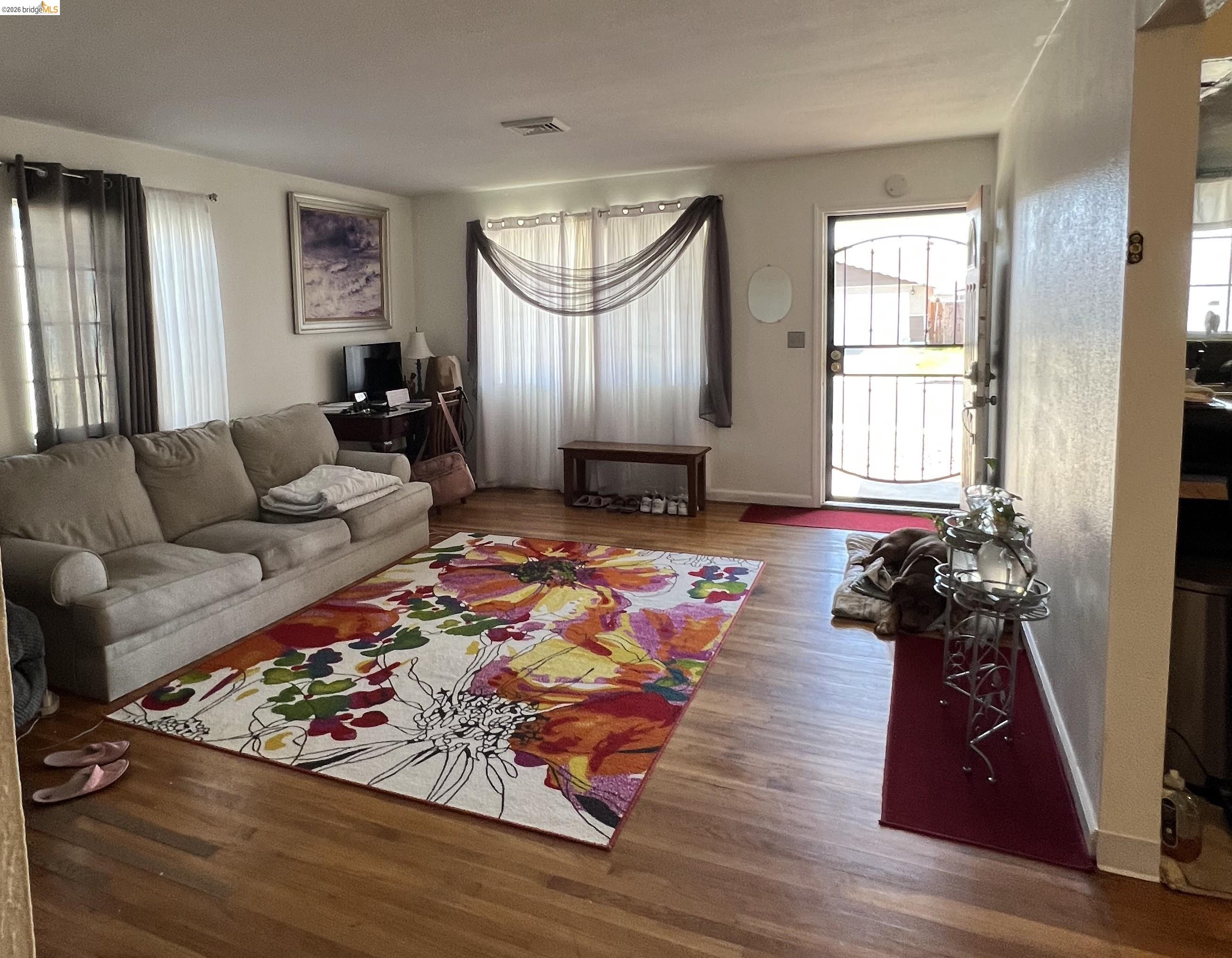 Detail Gallery Image 5 of 44 For 190 Tahoe Dr, Rio Vista,  CA 94571 - 3 Beds | 2 Baths