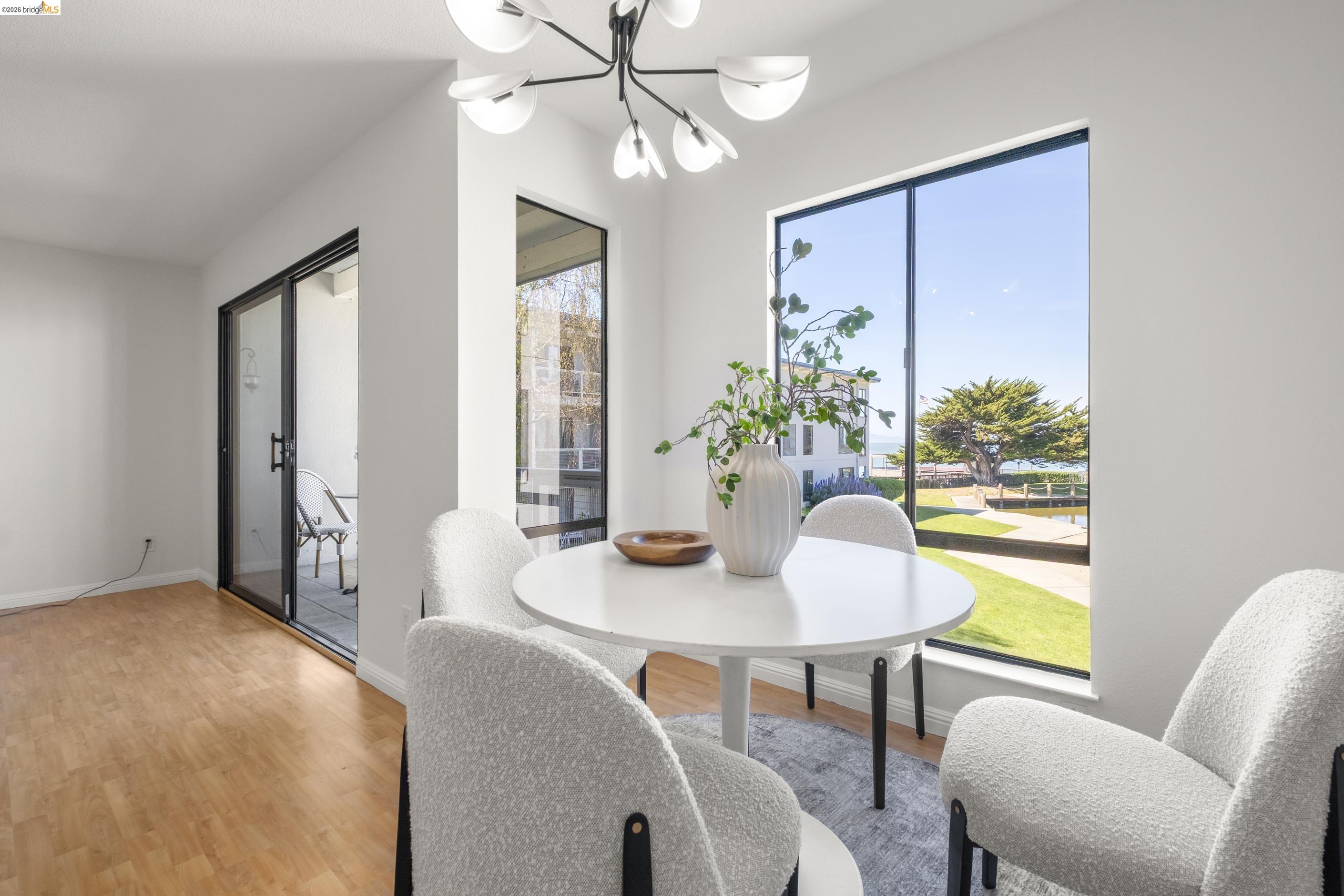 Photo #32: 41128398 Listing: Photo #32