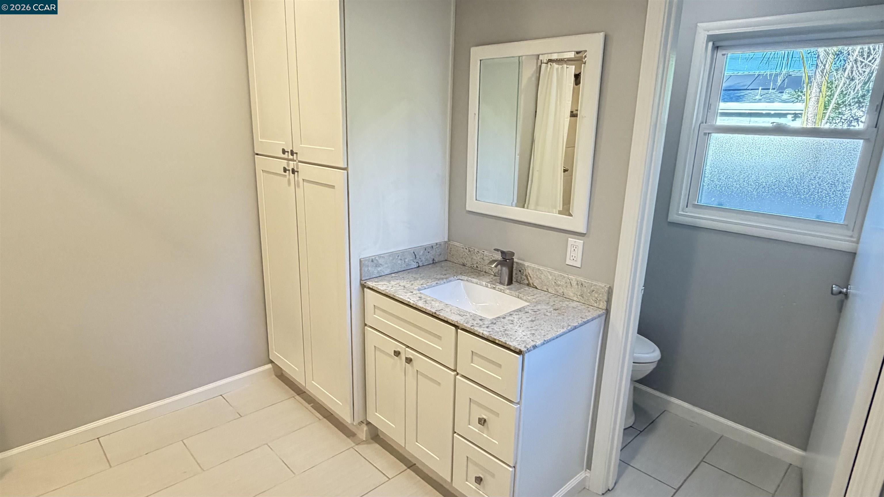 Detail Gallery Image 8 of 17 For 3655 Granzotto Dr, Concord,  CA 94519 - 3 Beds | 2 Baths