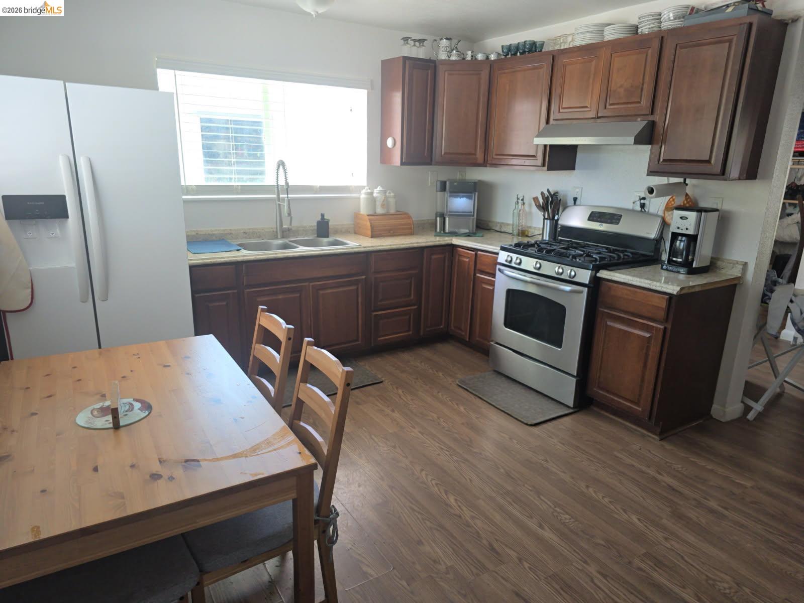 Detail Gallery Image 23 of 26 For 135 4th St, Woodland,  CA 95695 - 6 Beds | 4 Baths