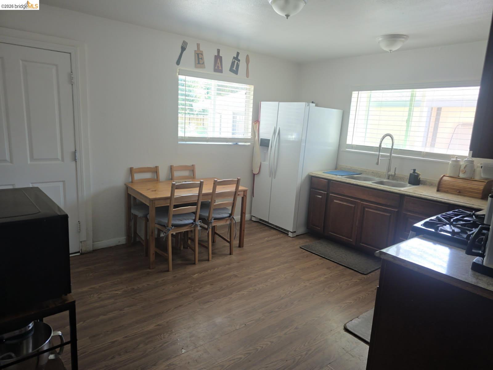 Detail Gallery Image 24 of 26 For 135 4th St, Woodland,  CA 95695 - 6 Beds | 4 Baths