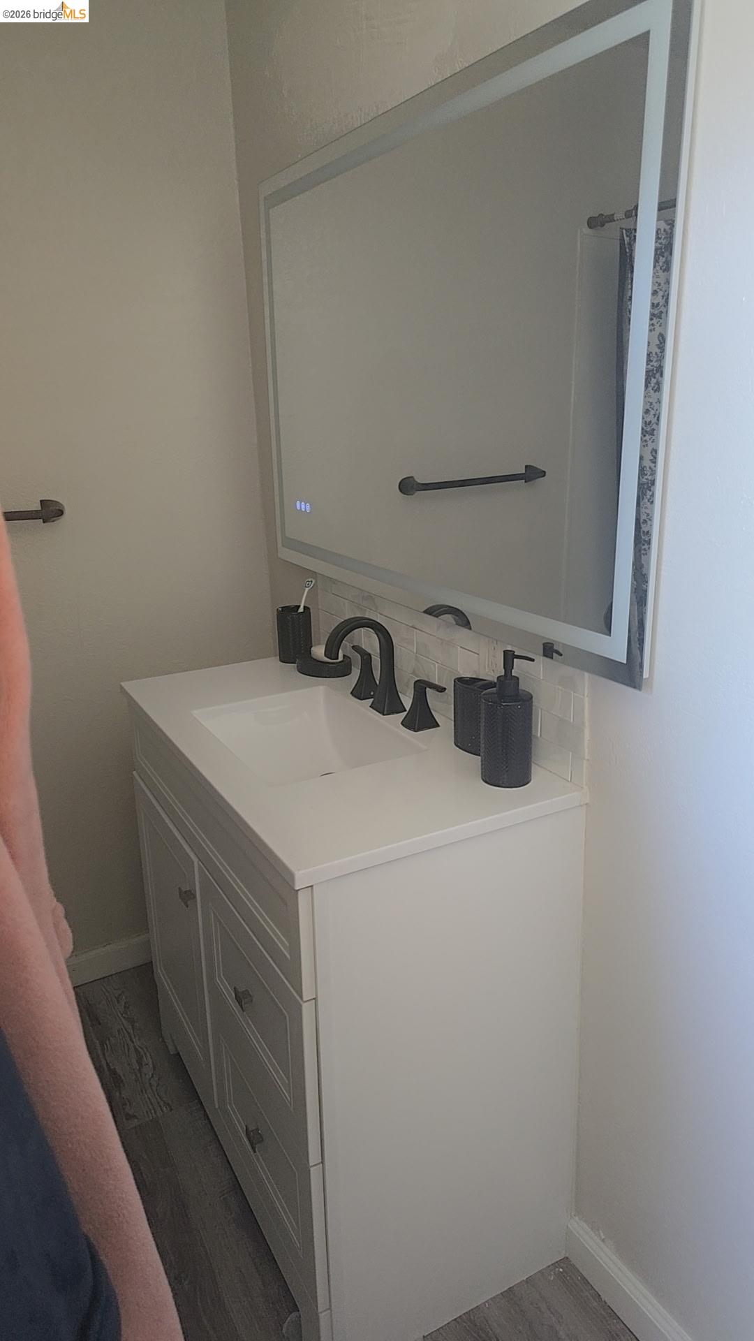 Detail Gallery Image 9 of 26 For 135 4th St, Woodland,  CA 95695 - 6 Beds | 4 Baths