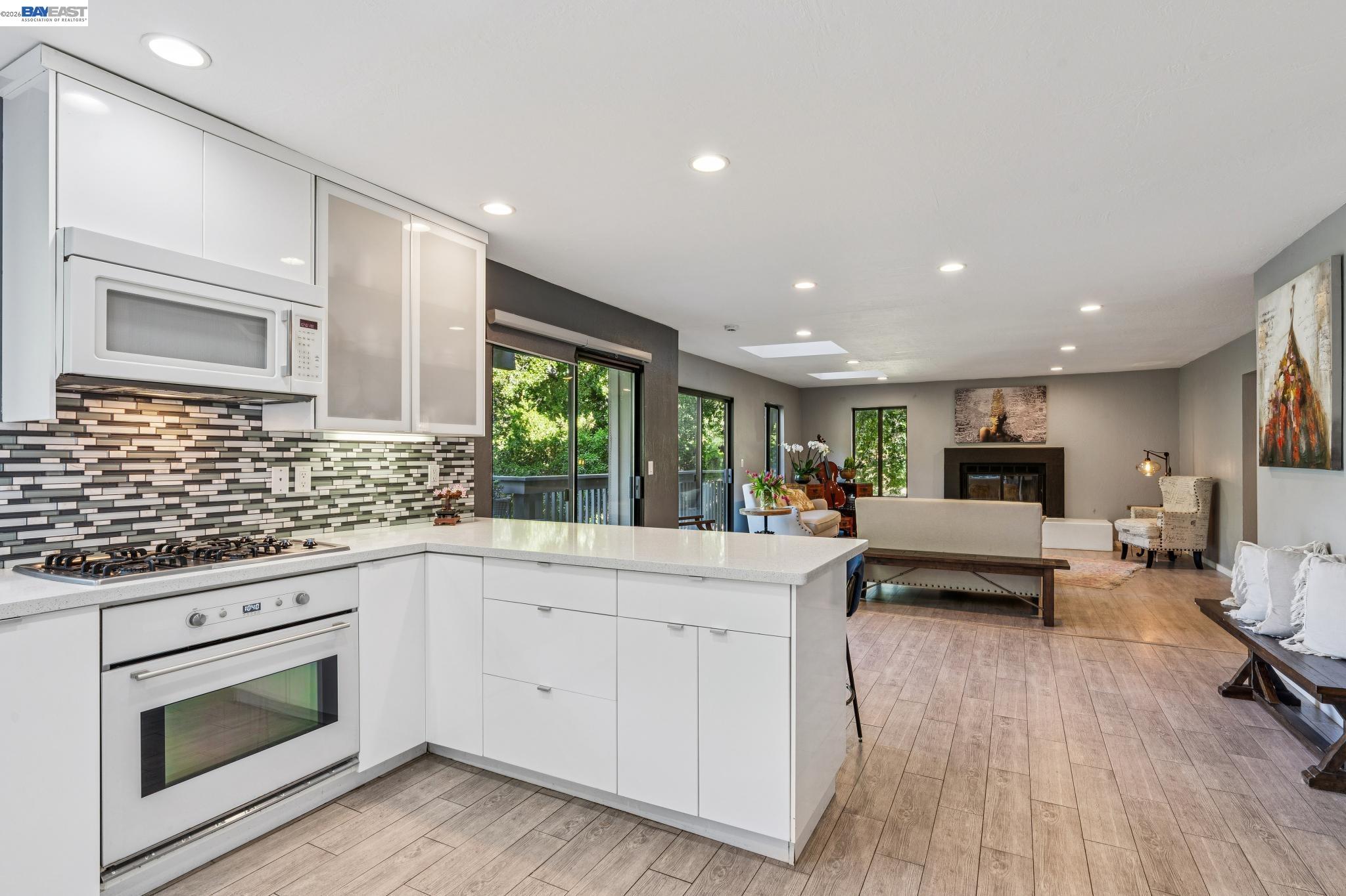 Detail Gallery Image 30 of 56 For 44 Hagen Oaks Ct, Alamo,  CA 94507 - 3 Beds | 2/1 Baths