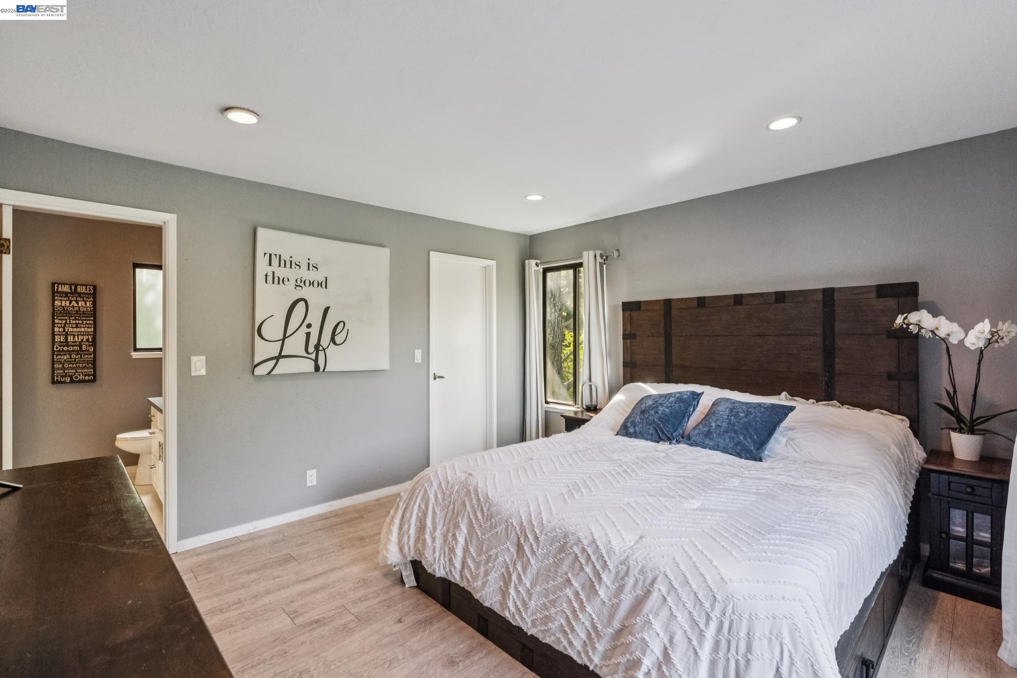 Detail Gallery Image 34 of 56 For 44 Hagen Oaks Ct, Alamo,  CA 94507 - 3 Beds | 2/1 Baths