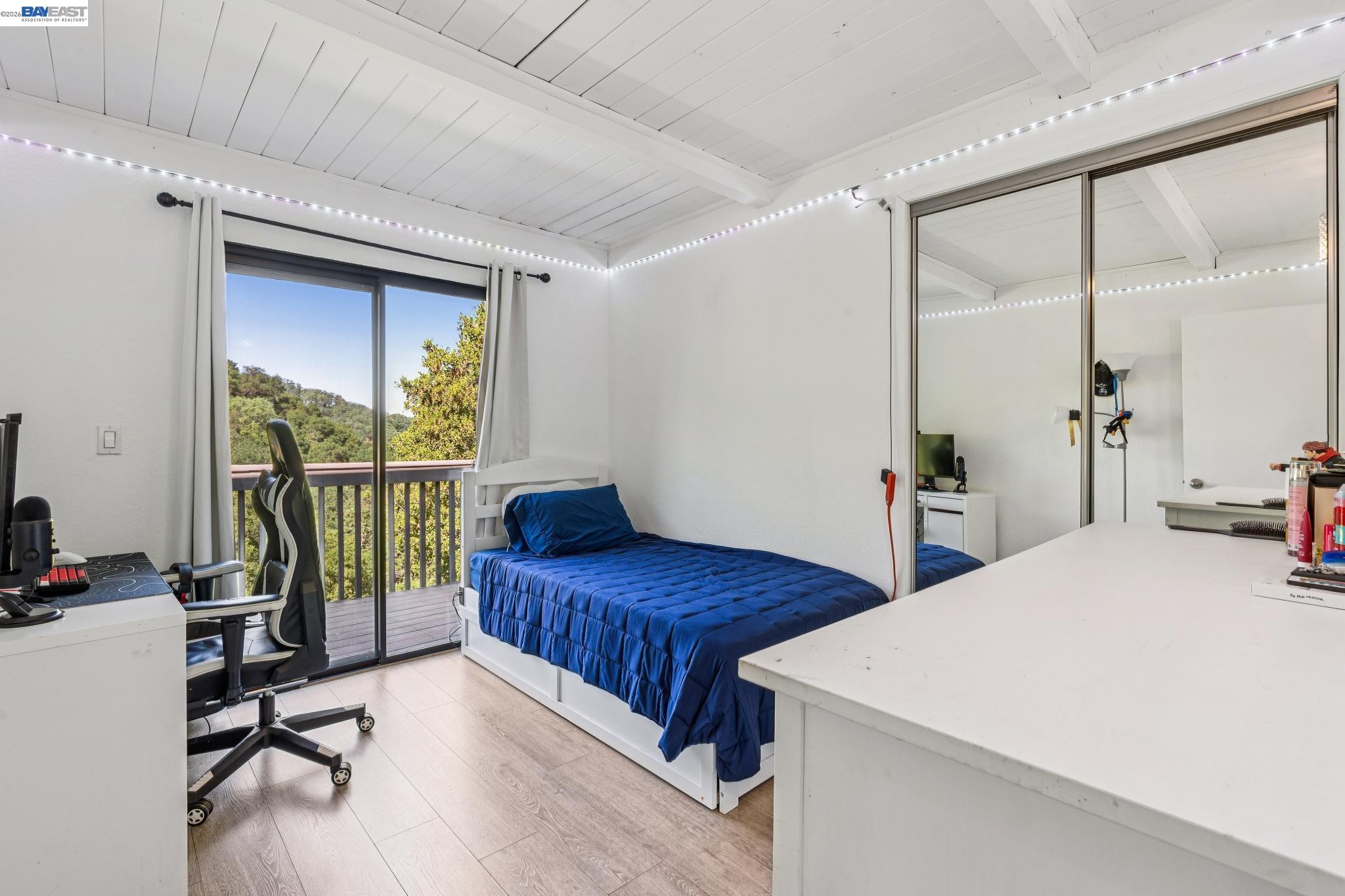 Detail Gallery Image 43 of 56 For 44 Hagen Oaks Ct, Alamo,  CA 94507 - 3 Beds | 2/1 Baths