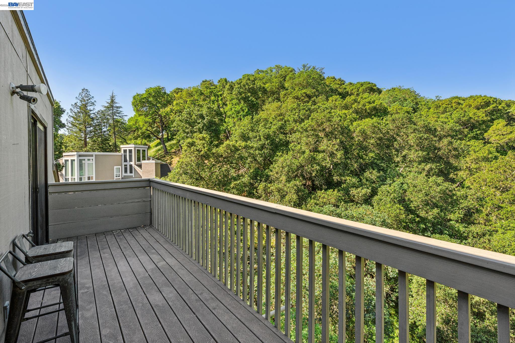 Detail Gallery Image 44 of 56 For 44 Hagen Oaks Ct, Alamo,  CA 94507 - 3 Beds | 2/1 Baths