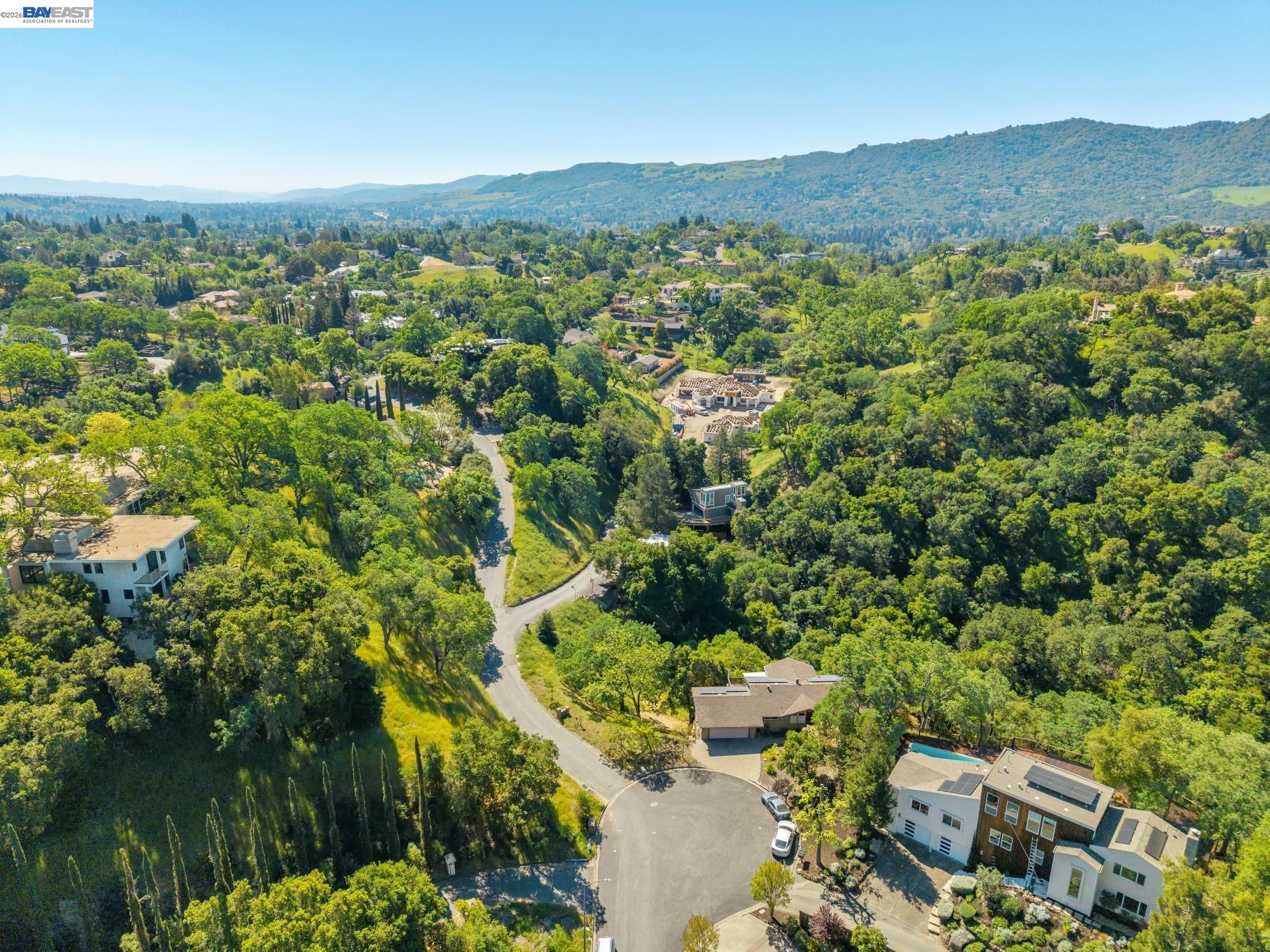 Detail Gallery Image 51 of 56 For 44 Hagen Oaks Ct, Alamo,  CA 94507 - 3 Beds | 2/1 Baths