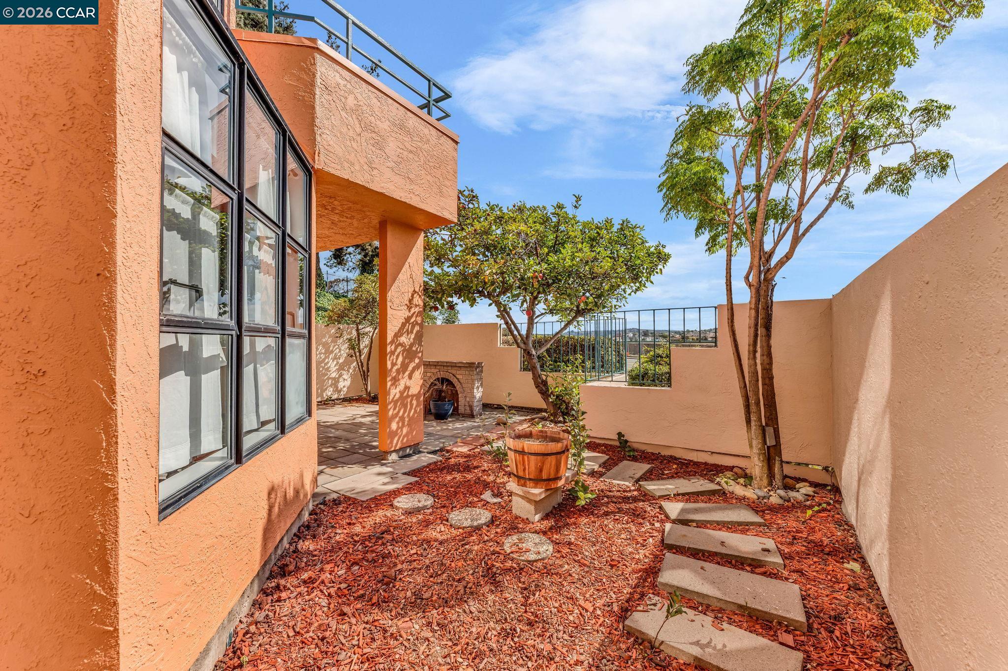 Detail Gallery Image 21 of 44 For 196 Nantucket Lane, Vallejo,  CA 94590 - 1 Beds | 1 Baths