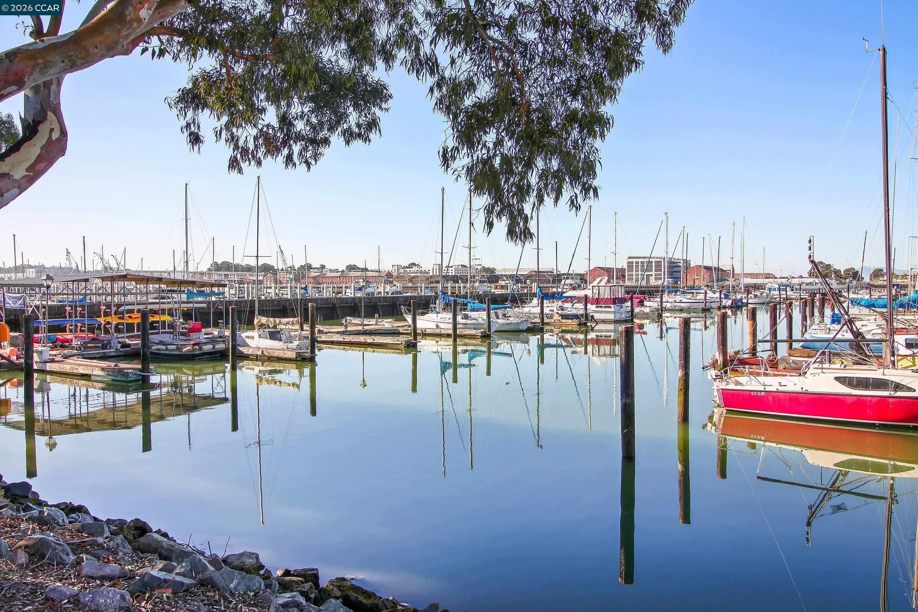 Detail Gallery Image 32 of 44 For 196 Nantucket Lane, Vallejo,  CA 94590 - 1 Beds | 1 Baths