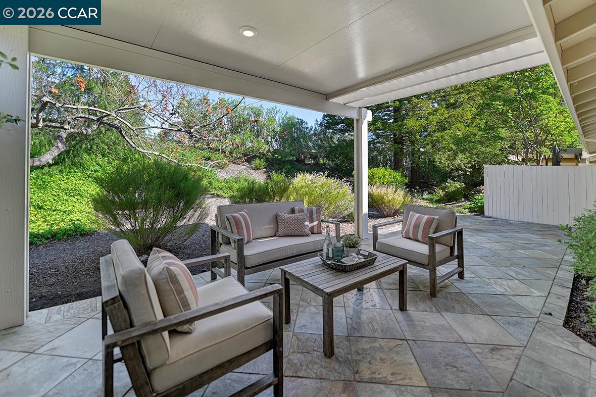 Photo #1: 41128405 Listing: Photo #1