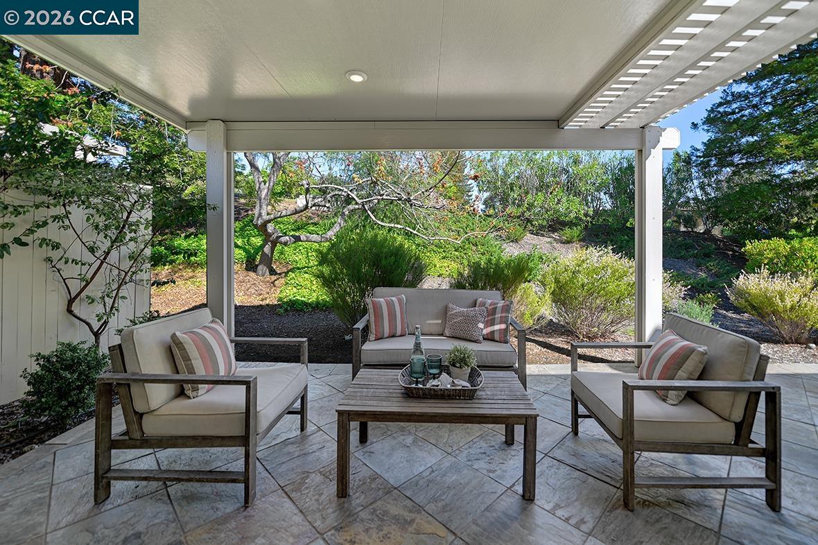 Photo #12: 41128405 Listing: Photo #12