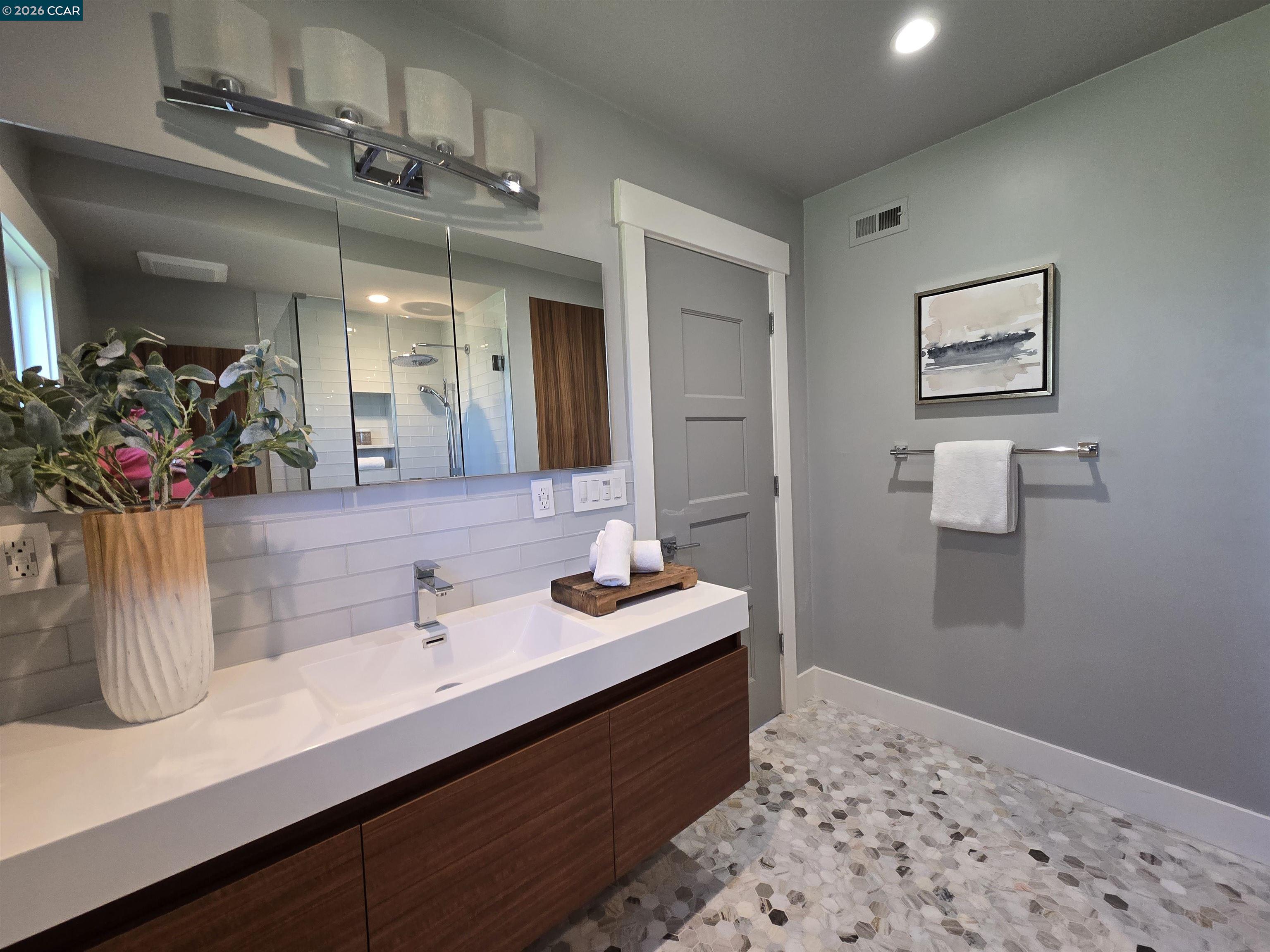 1124 Singingwood Ct UNIT 2, Walnut Creek, CA, 94595