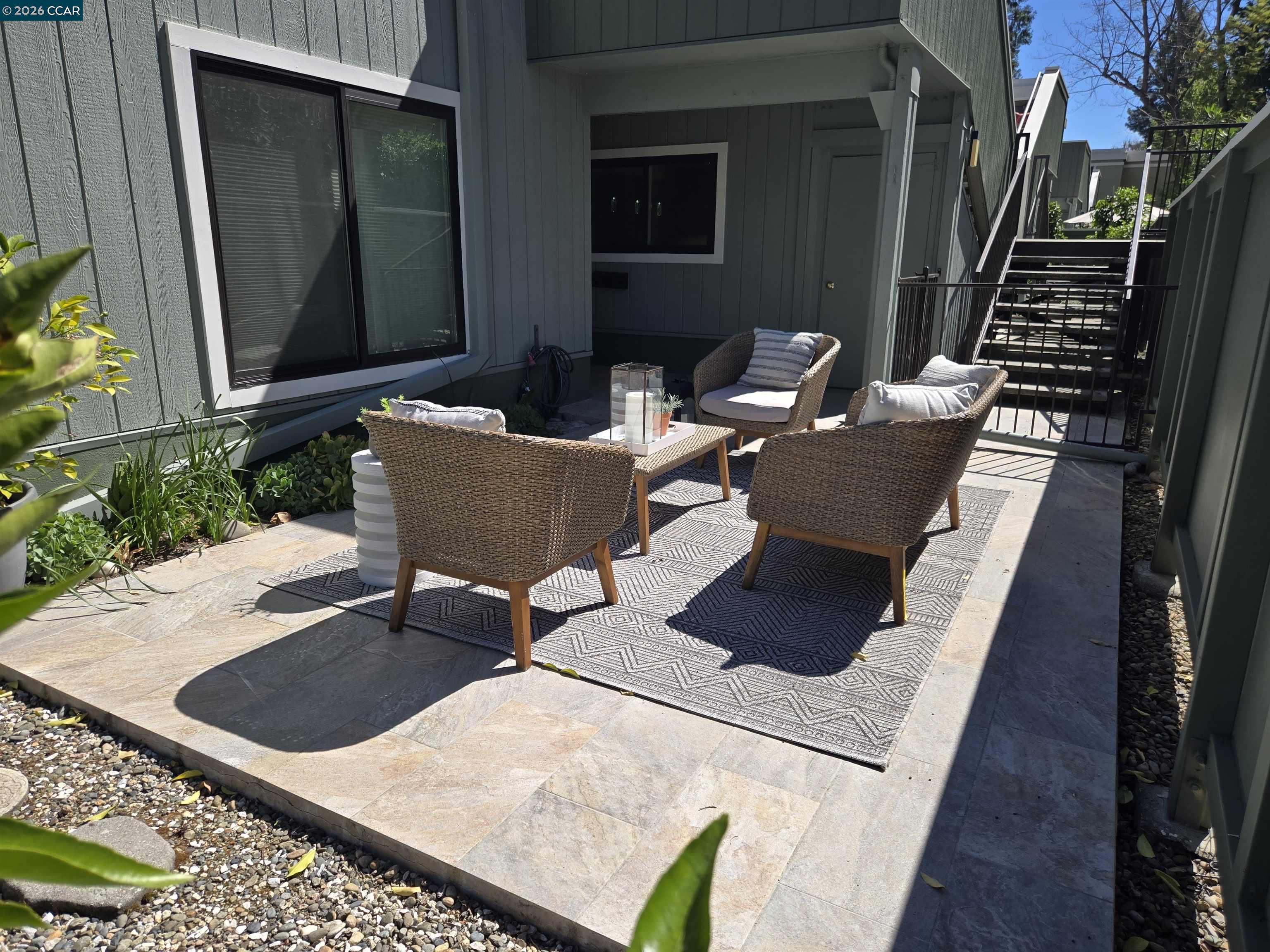 Photo #4: 41128408 Listing: Photo #4